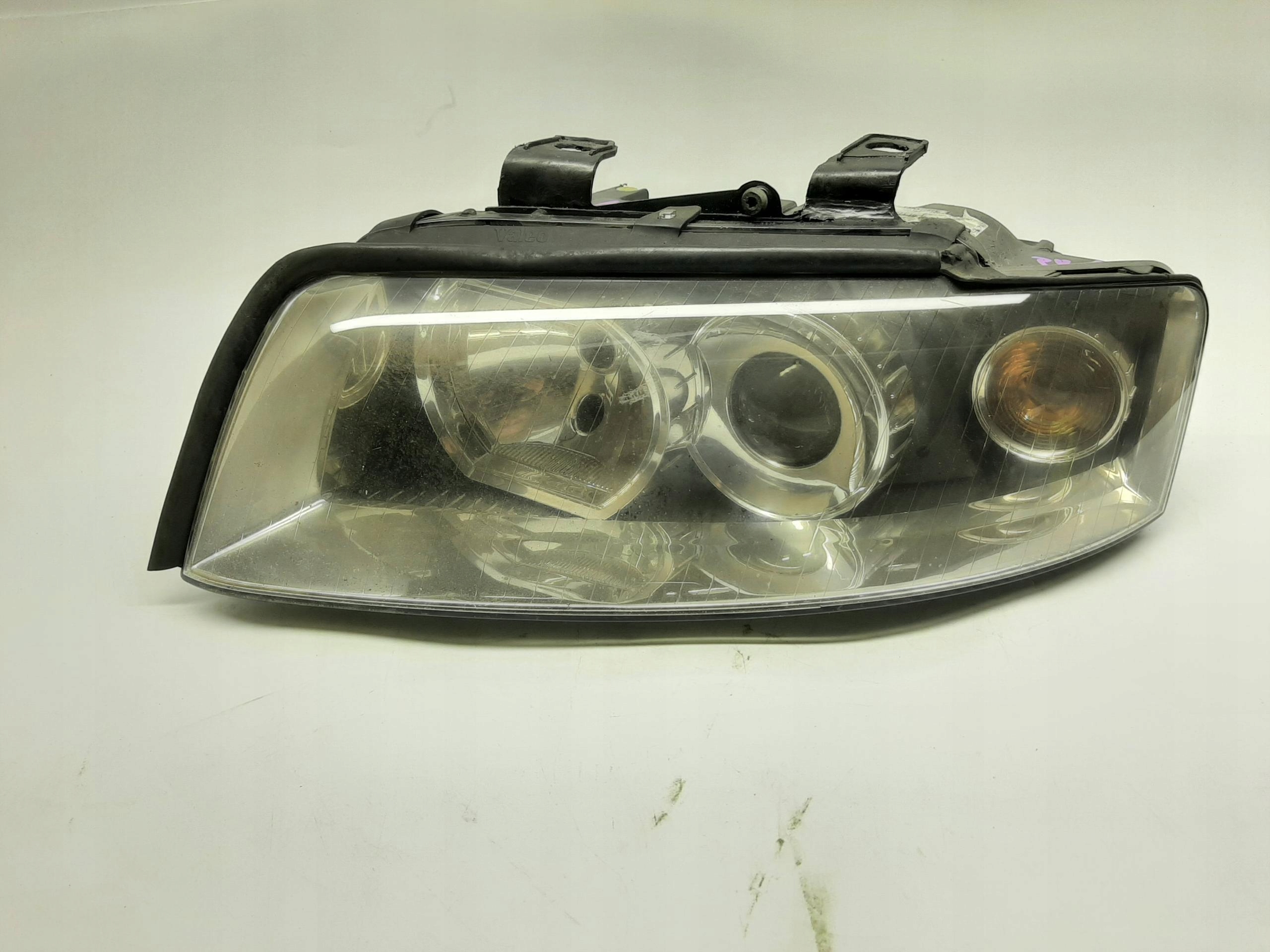 AUDI A4 B6 REFLEKTOR LAMPA LEWY PRZÓD PRZEDNIA LAMPA LEWY PRZÓD PRZEDNIA