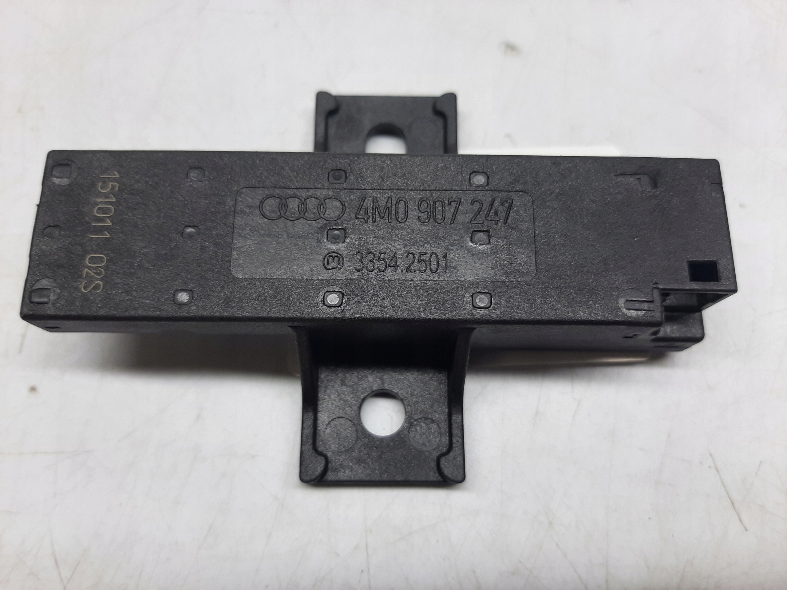 AUDI Q7 4M ANTENA KEYLESS KESSY 4M0907247