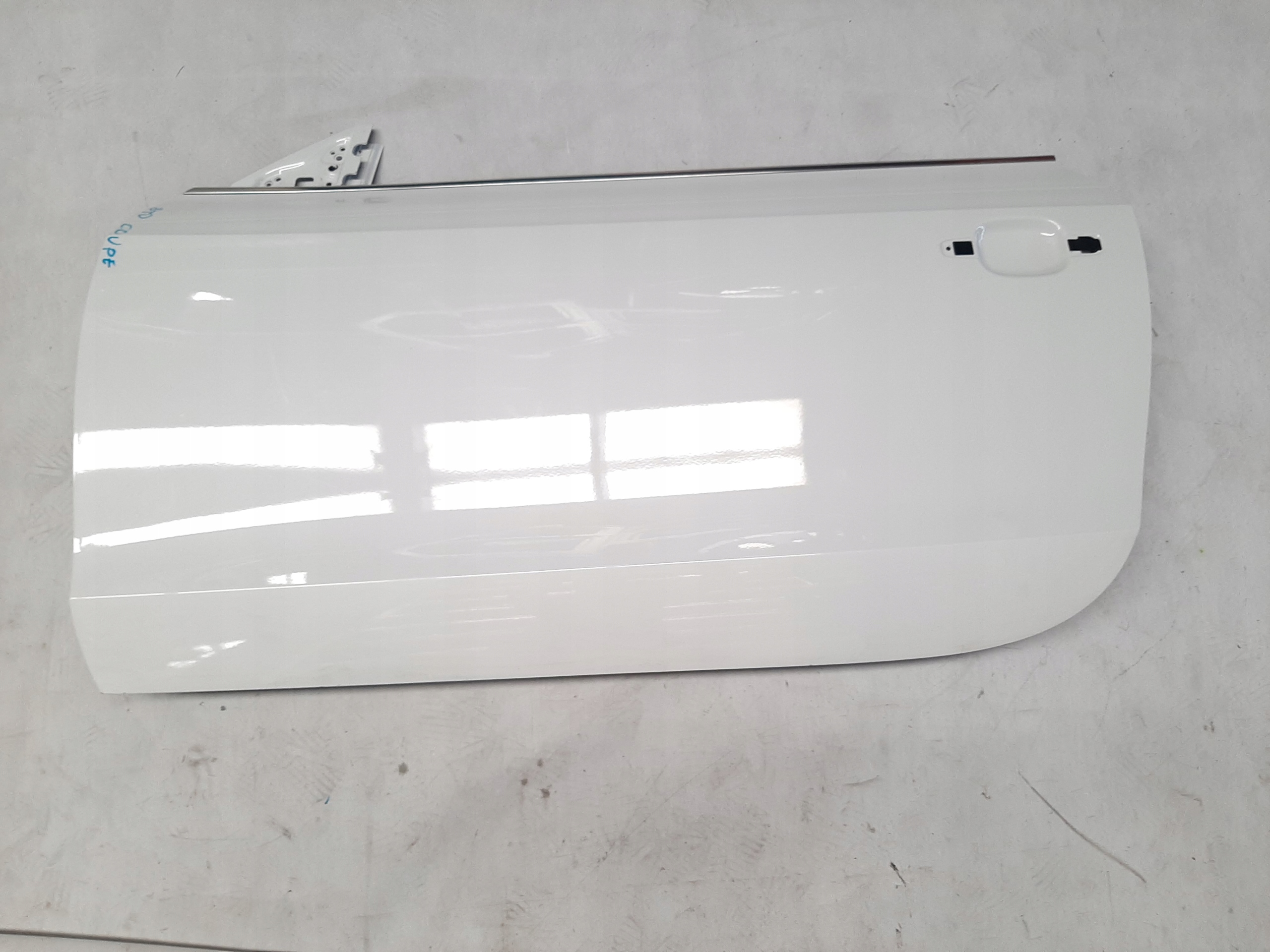 AUDI A5 8T COUPE DRZWI LEWY LEWE PRZÓD PRZEDNIE 8T0831311F