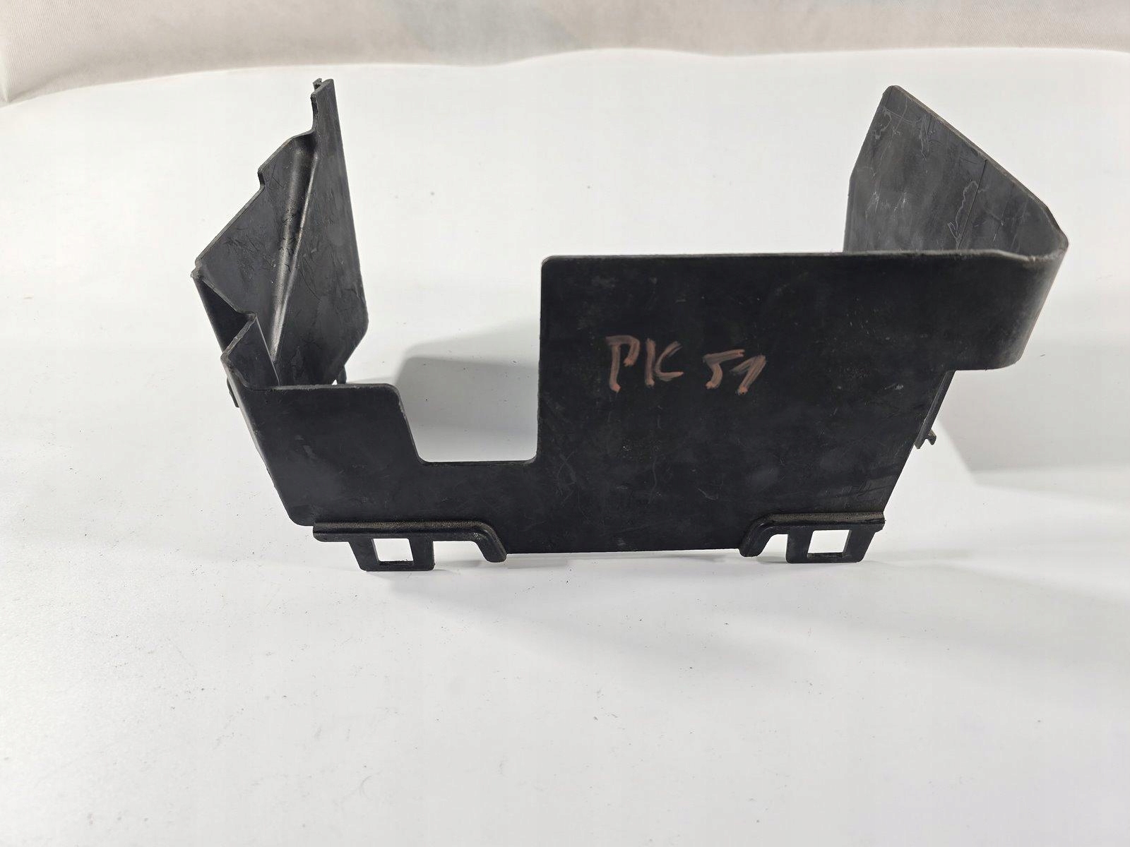 VW POLO V 6R SKODA FABIA II SEAT IBIZA IV OBUDOWA AKUMULATORA 6R0915335B