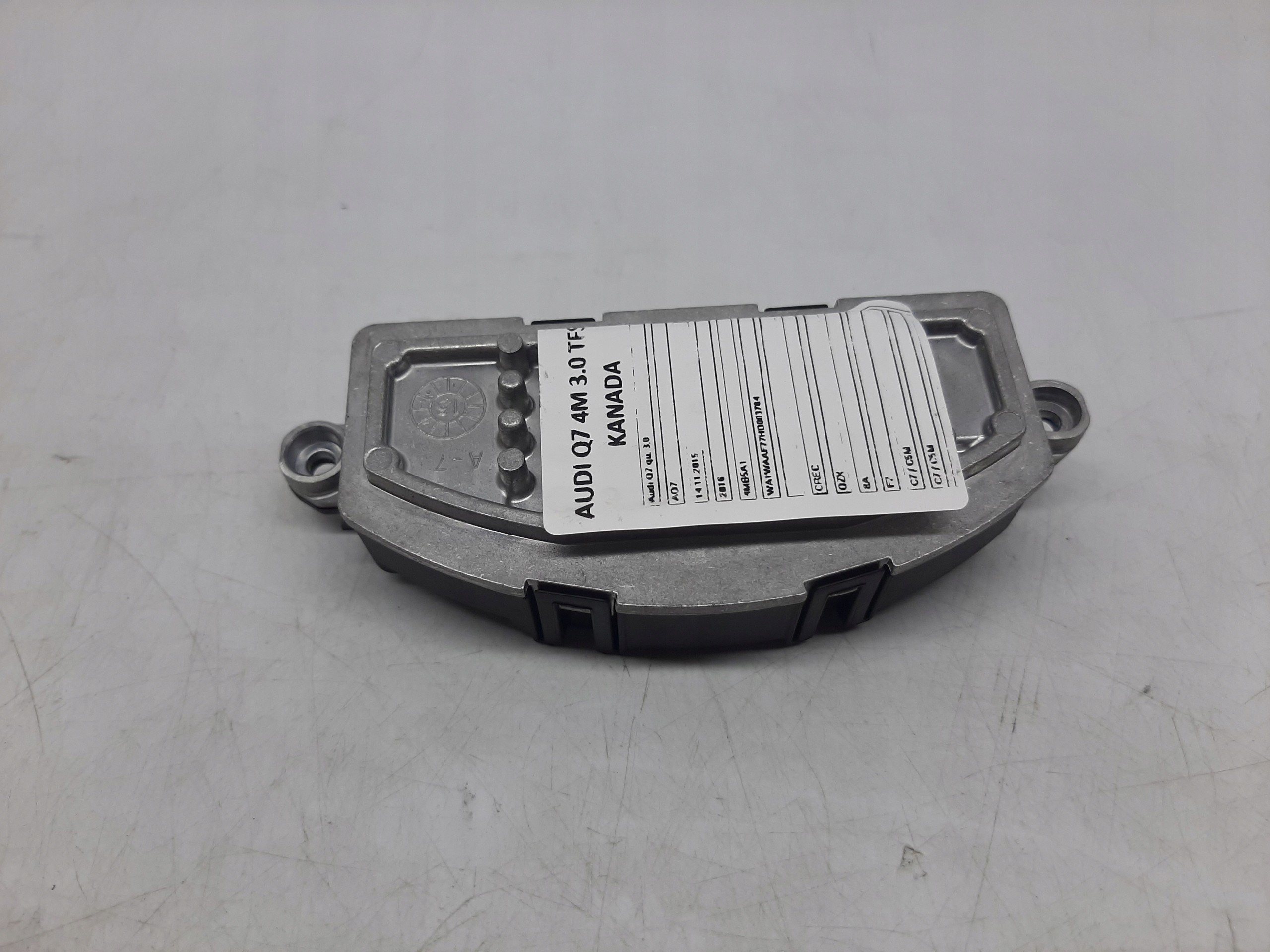 AUDI Q7 4M REZYSTOR OPORNIK DMUCHAWY 4M0820521