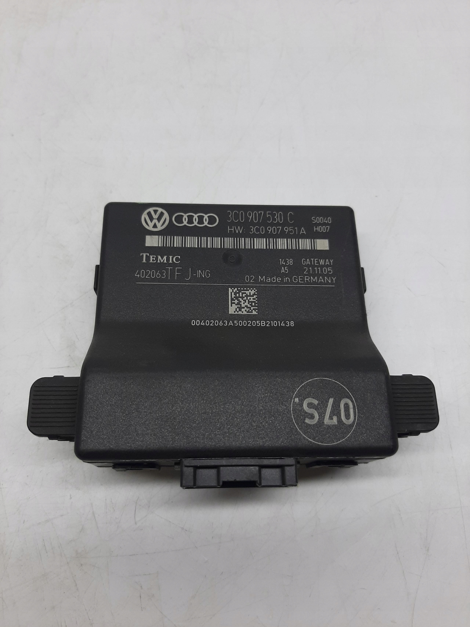 VW PASSAT B6 GOLF V MODUŁ INTERFACE GATEWAY 3C0907530C 3C0907951A
