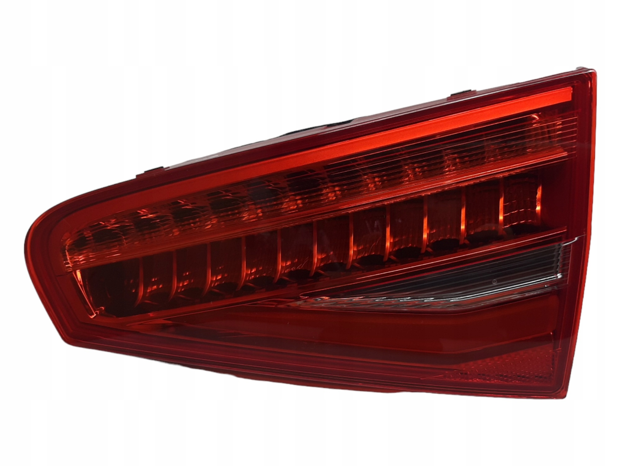 AUDI a4 s4 B8 LIFT LAMPA TYŁ PRAWA WEWNĘTRZNA 8K5945094AC oryginał