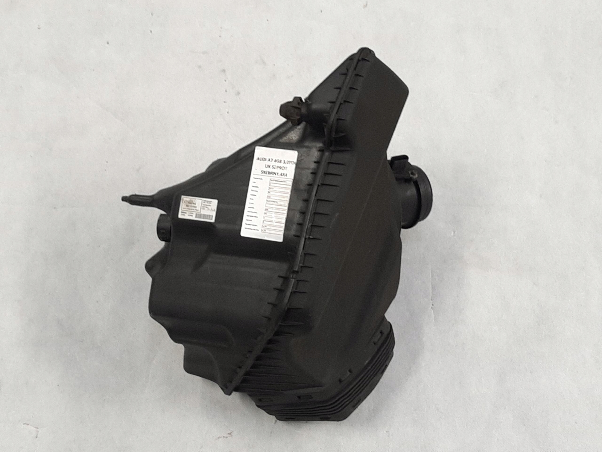 AUDI A7 SPORTBACK 3.0TDI 2010- OBUDOWA FILTRA POWIETRZA 4G0133838E