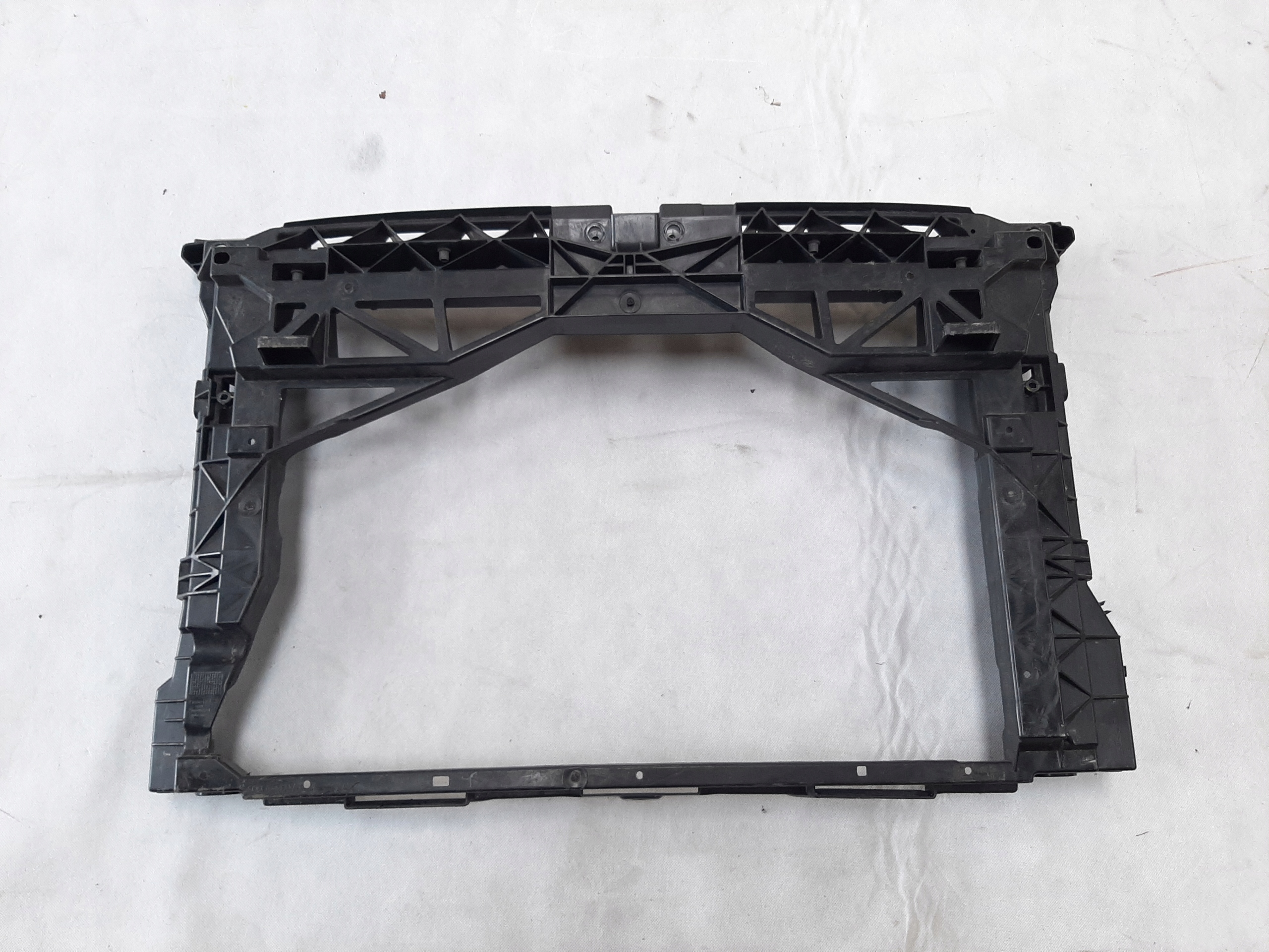 SEAT LEON III PAS PRZEDNI WZMOCNIENIE CZOŁOWE 5F0805594E