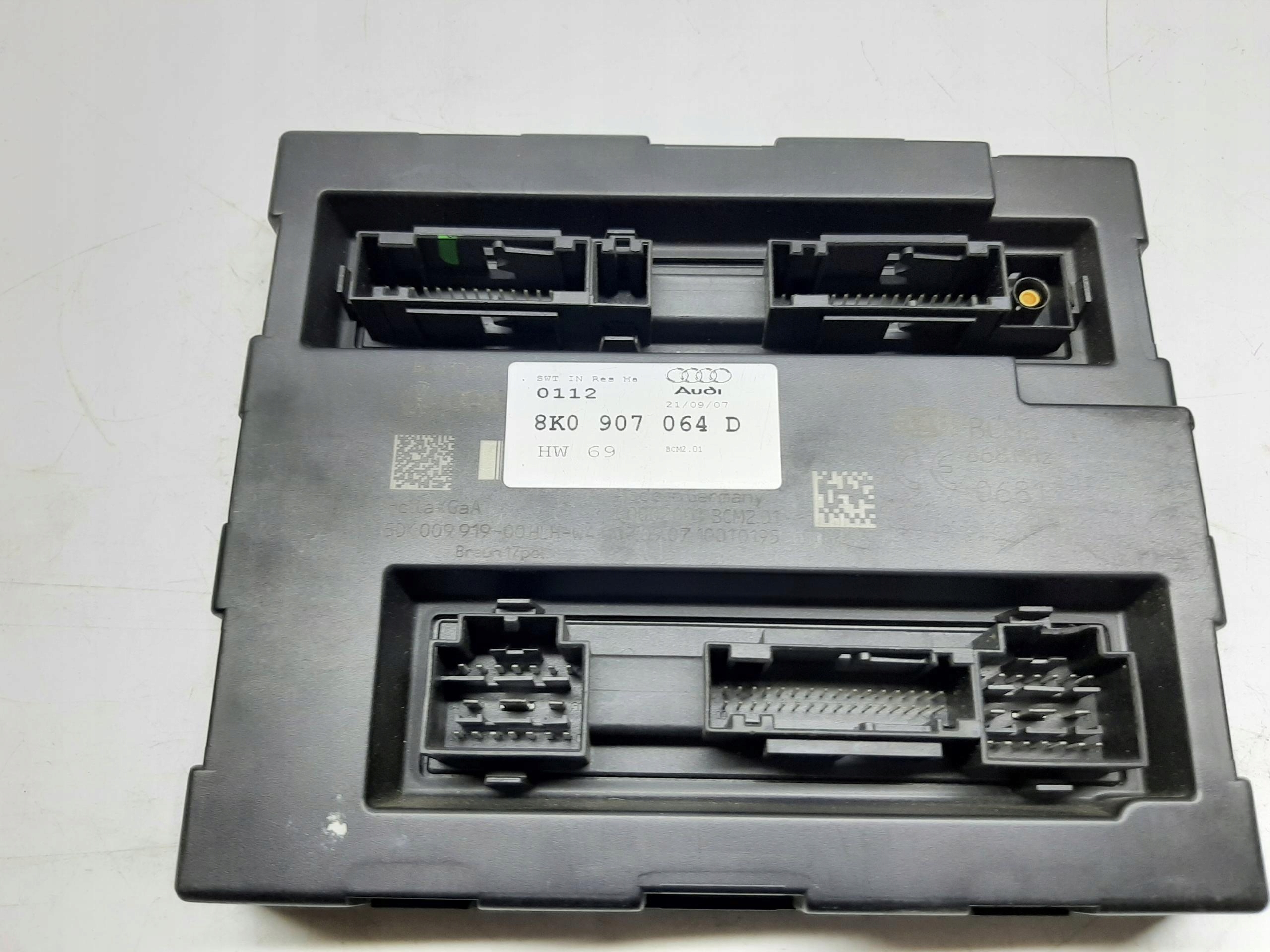AUDI A4 B8 2008- MODUŁ KOMFORTU STEROWNIK BCM 8K0907064D