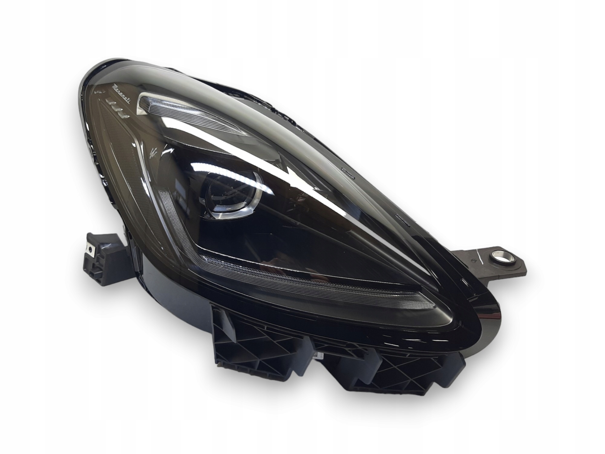 Maserati Grecale Reflektor Lampa UK Prawy Przód 06703034760 6703034870