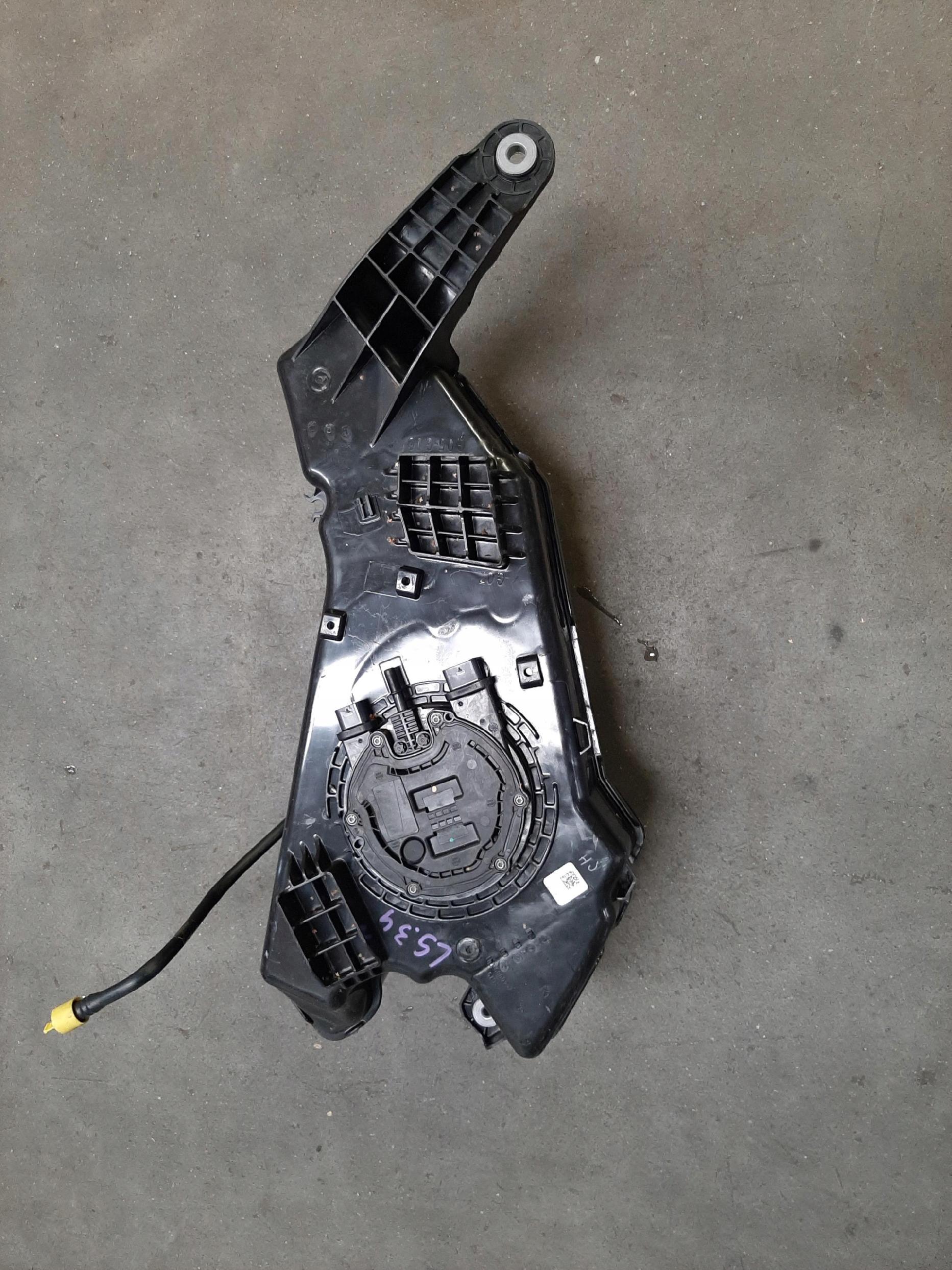 BMW X7 G07 ZBIORNIK POMPA ADBLUE 874027902