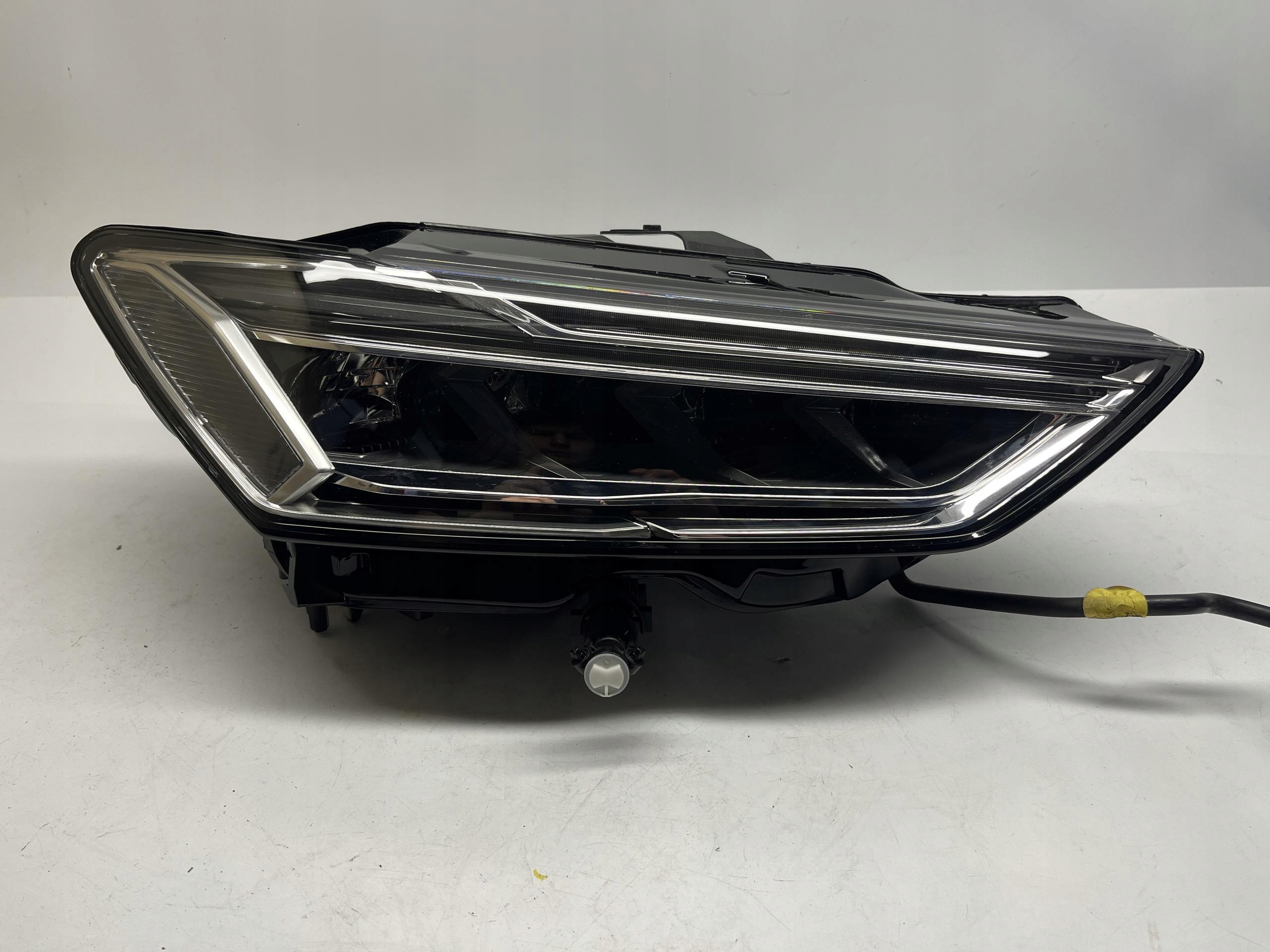 AUDI A7 REFLEKTOR LAMPA PRAWA PRZEDNIA LED 4K8941034C