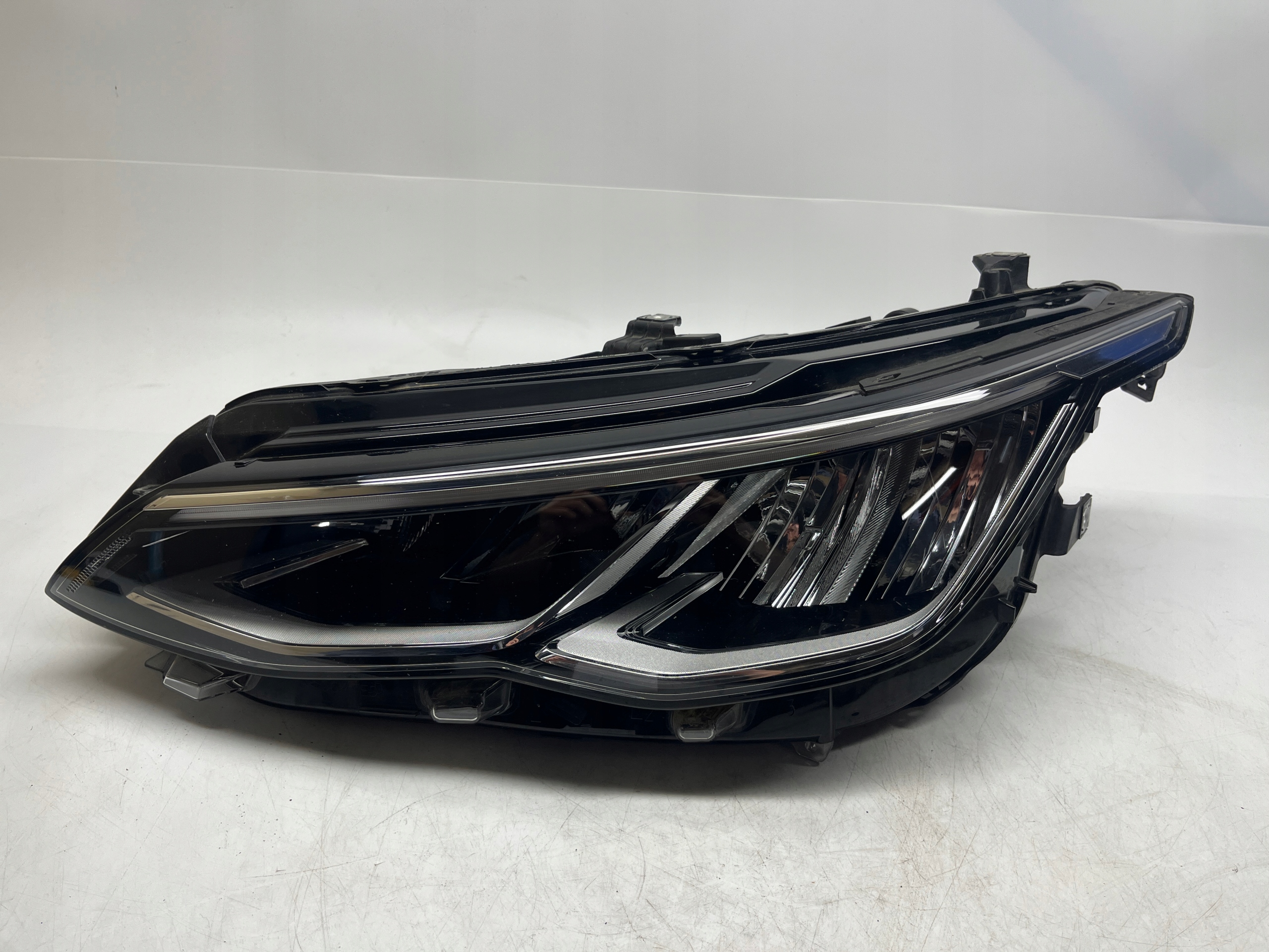 VOLKSWAGEN GOLF 8 REFLEKTOR LED LAMPA PRZÓD PRZEDNIA LEWA 5H1941005