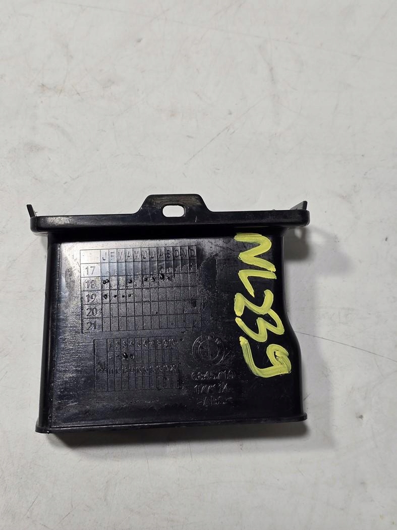 BMW G05 G06 G07 KANAŁ DOLOT POWIETRZA 6845710