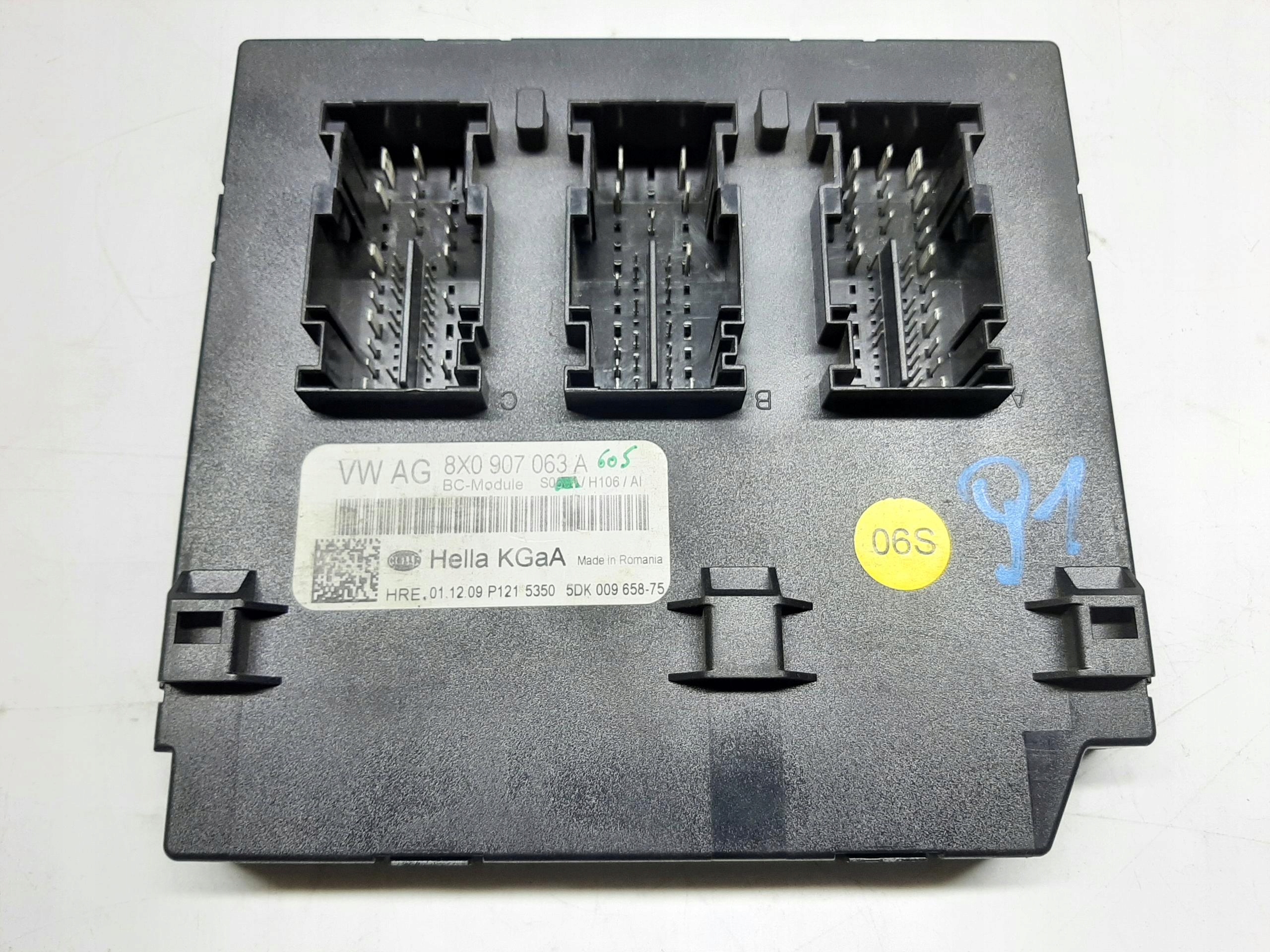 AUDI A1 2010- MODUŁ KOMFORTU STEROWNIK BCM 8X0907063A