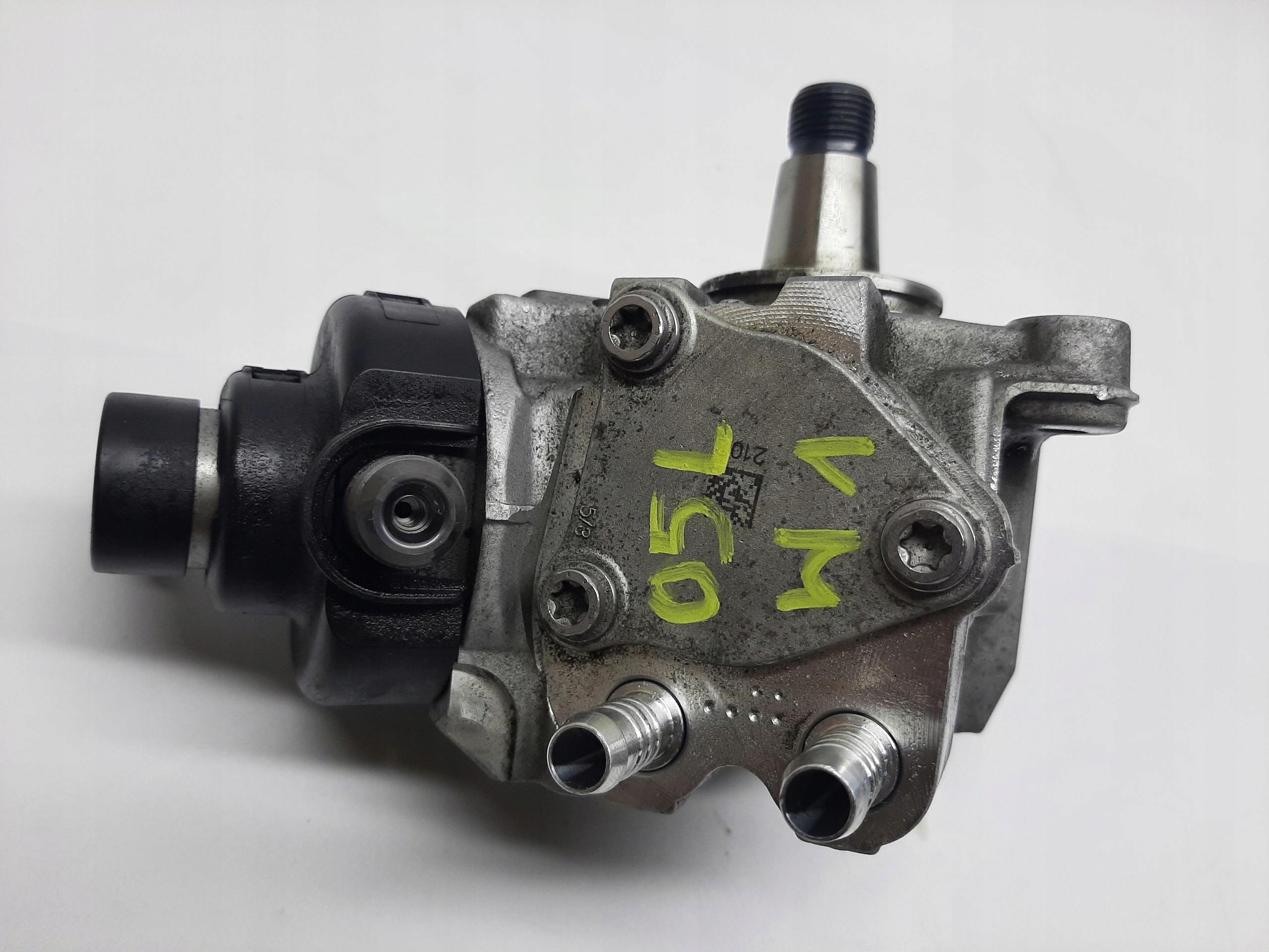 VW ARTEON POMPA WTRYSKOWA 2.0 TDI 05L130755 0445010790