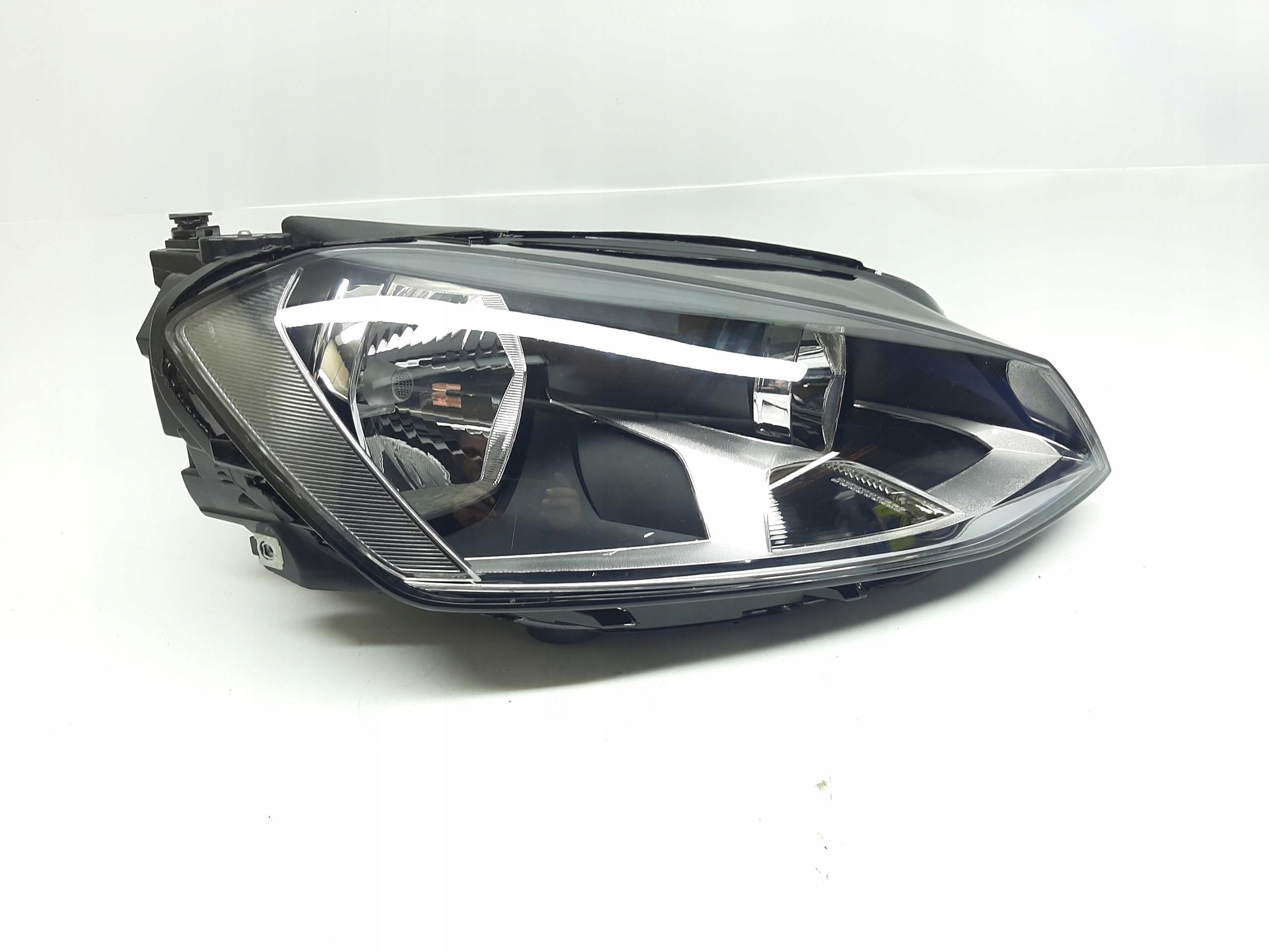 VW GOLF VII REFLEKTOR LAMPA PRAWY PRZÓD PRZEDNIA 5G1941006
