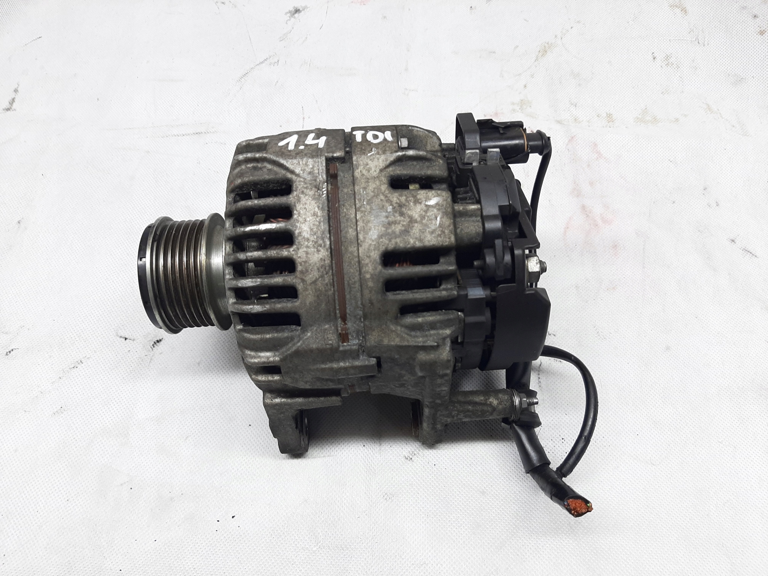 VW POLO IV 1.4 TDI ALTERNATOR 90A 045903023