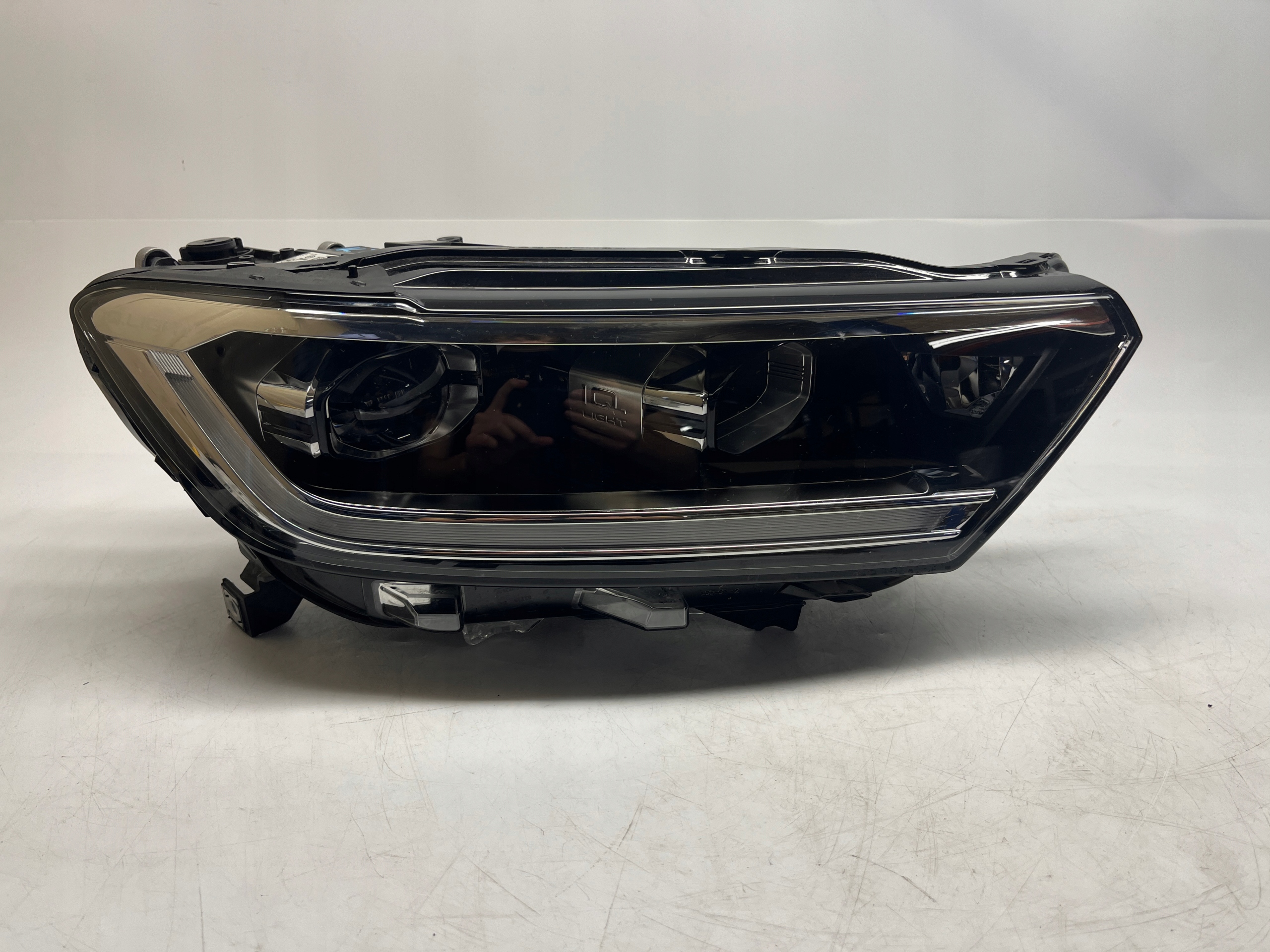 Volkswagen T-ROC REFLEKTOR LAMPA PRAWA PRZÓD LED MATRIX BEAM 2GA941036AK