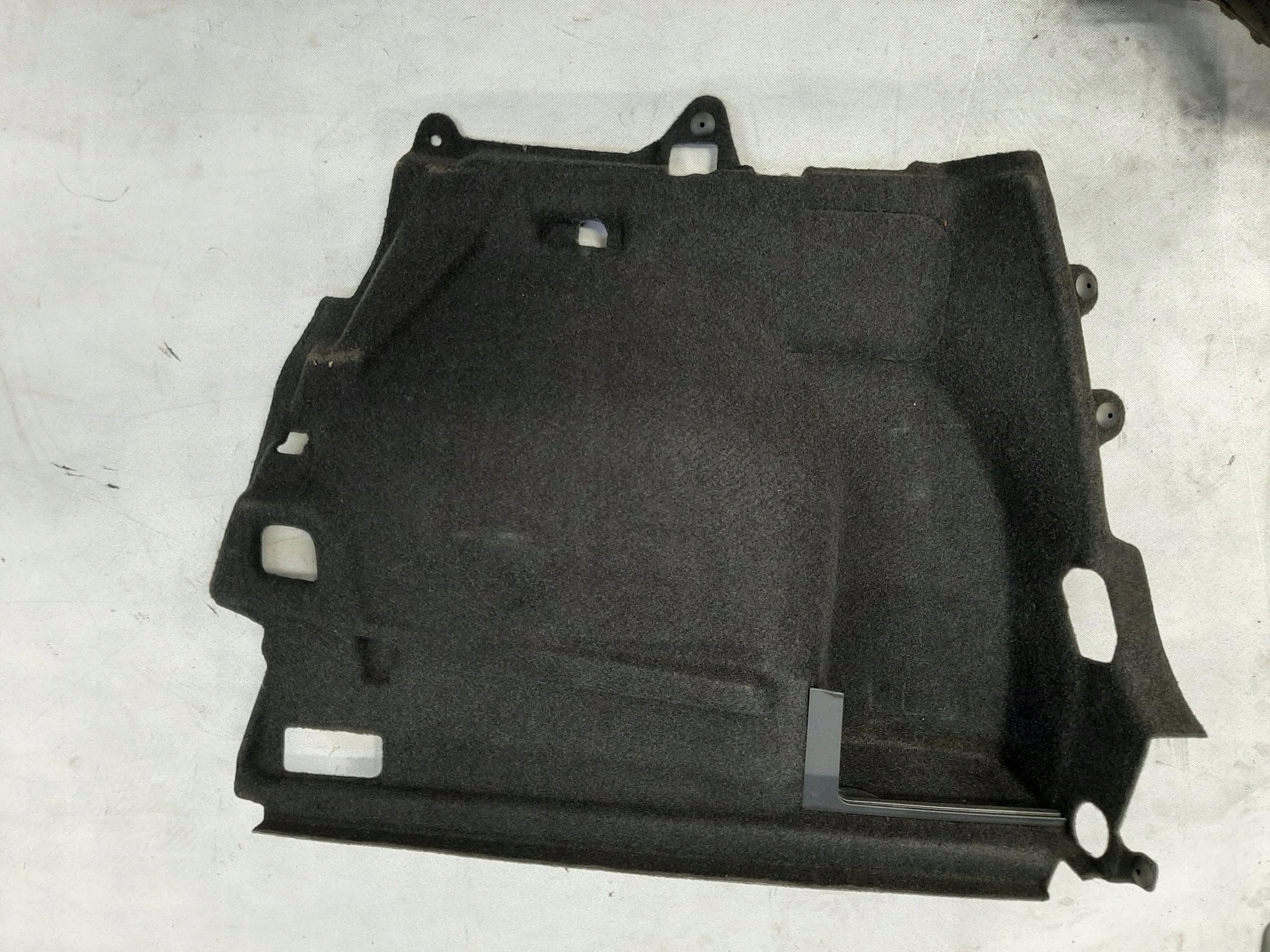 VW GOLF SPORTSVAN TAPICERKA BOCZEK BAGAŻNIKA PRAWY TYŁ 510867428