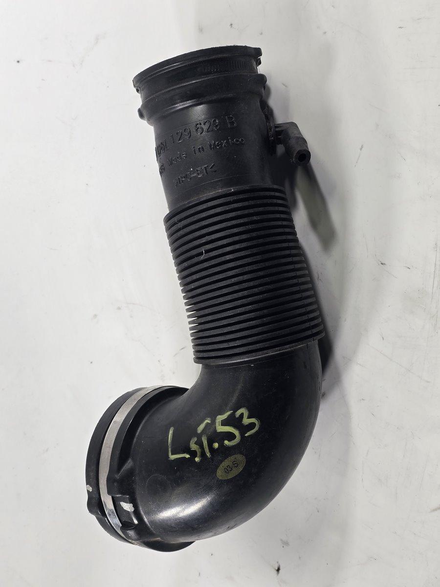 AUDI Q5 80A 2.0 TFSI RURA DOLOT POWIETRZA 06L129629B