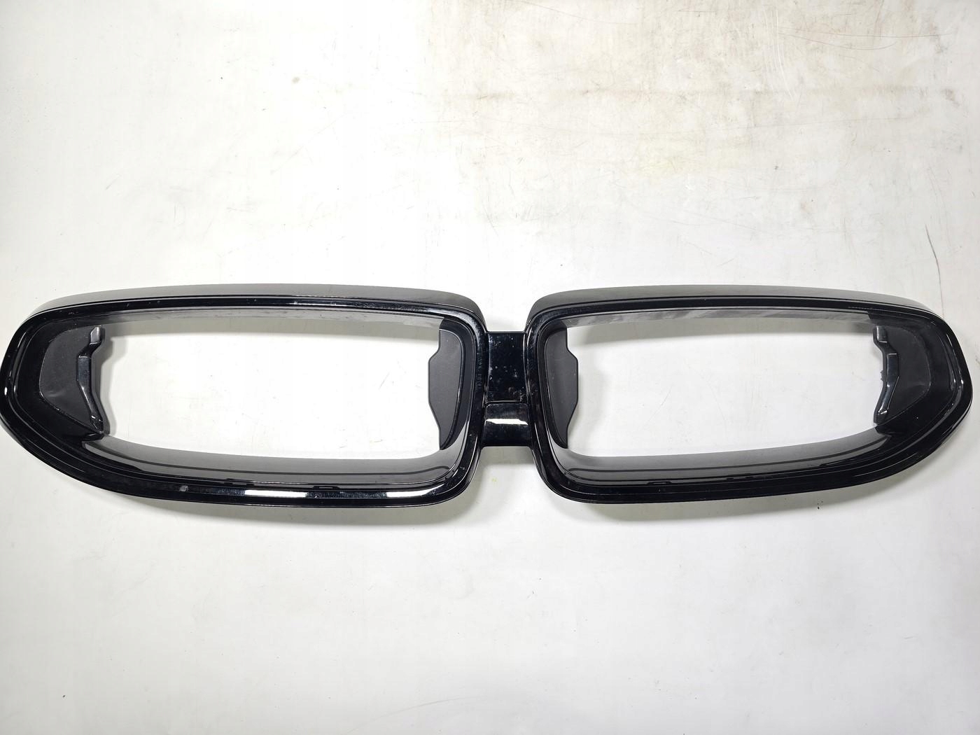 BMW 2 G42 KRATKA OZDOBA RAMKA GRILLA 8080975 8080976 8098220 8098225
