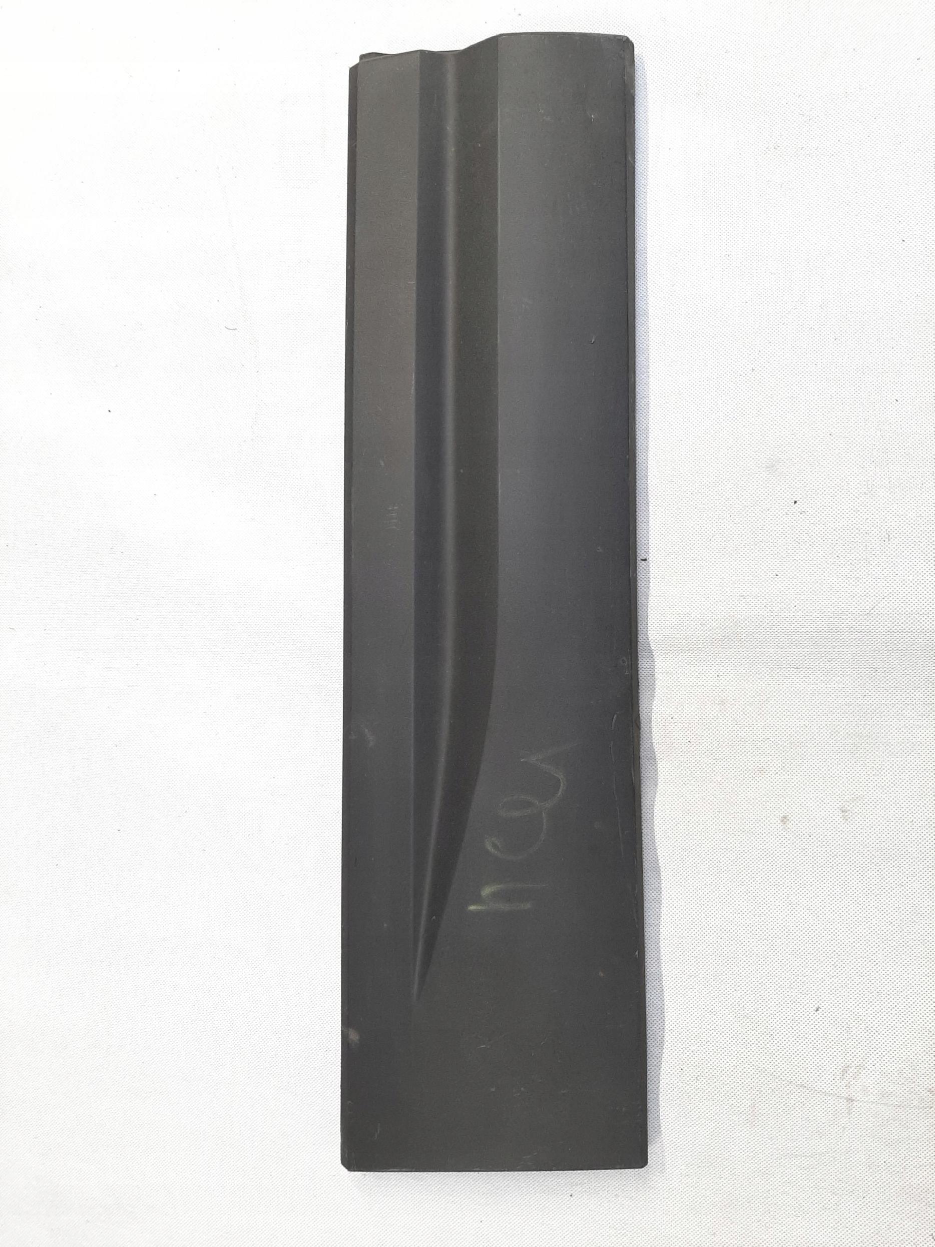 SEAT ATECA LISTWA DRZWI PRAWY PRZÓD 575854950