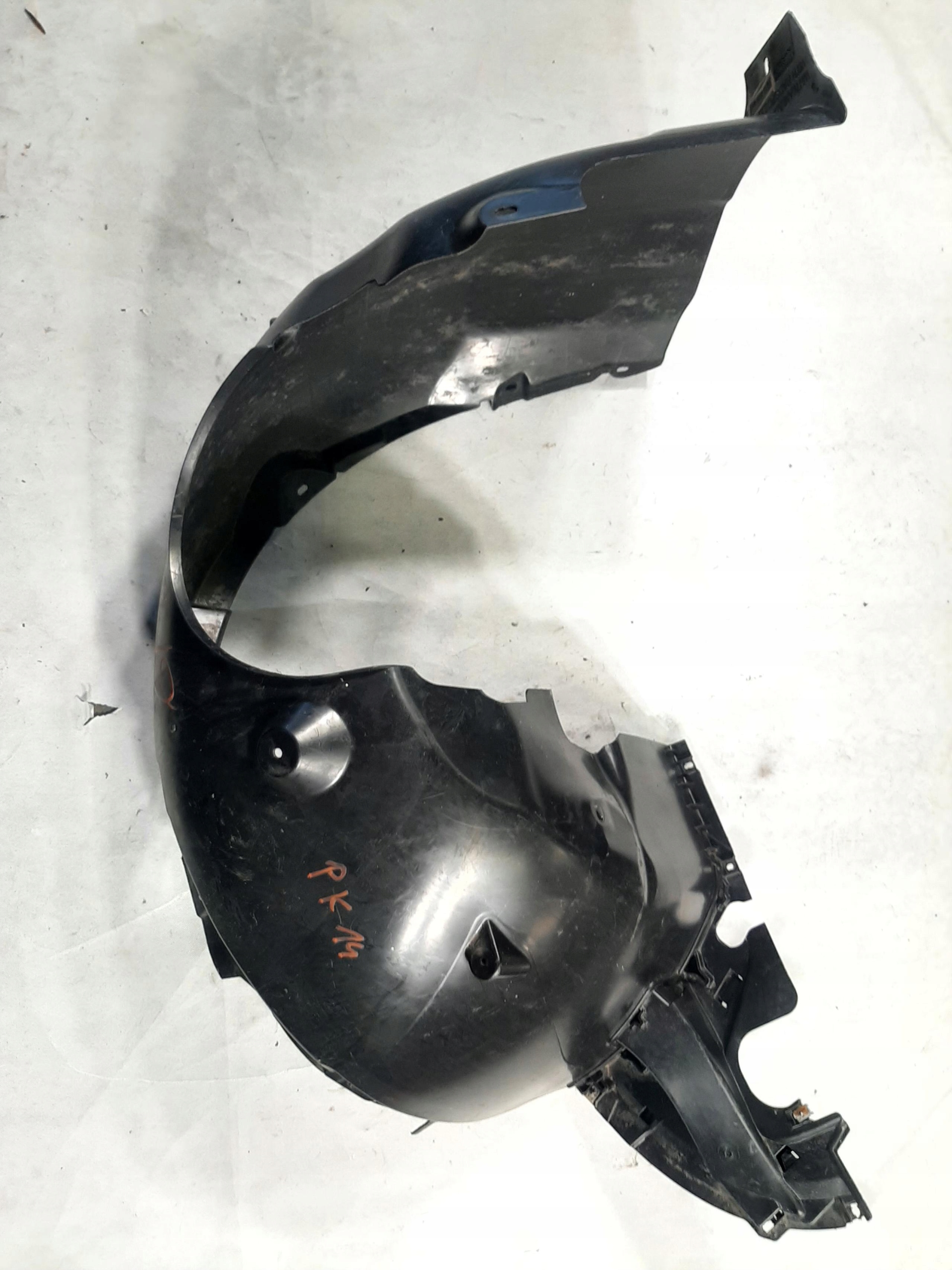SEAT ARONA NADKOLE OSŁONA PRZECIWBŁOTNA PRAWY PRZÓD 6F9805912