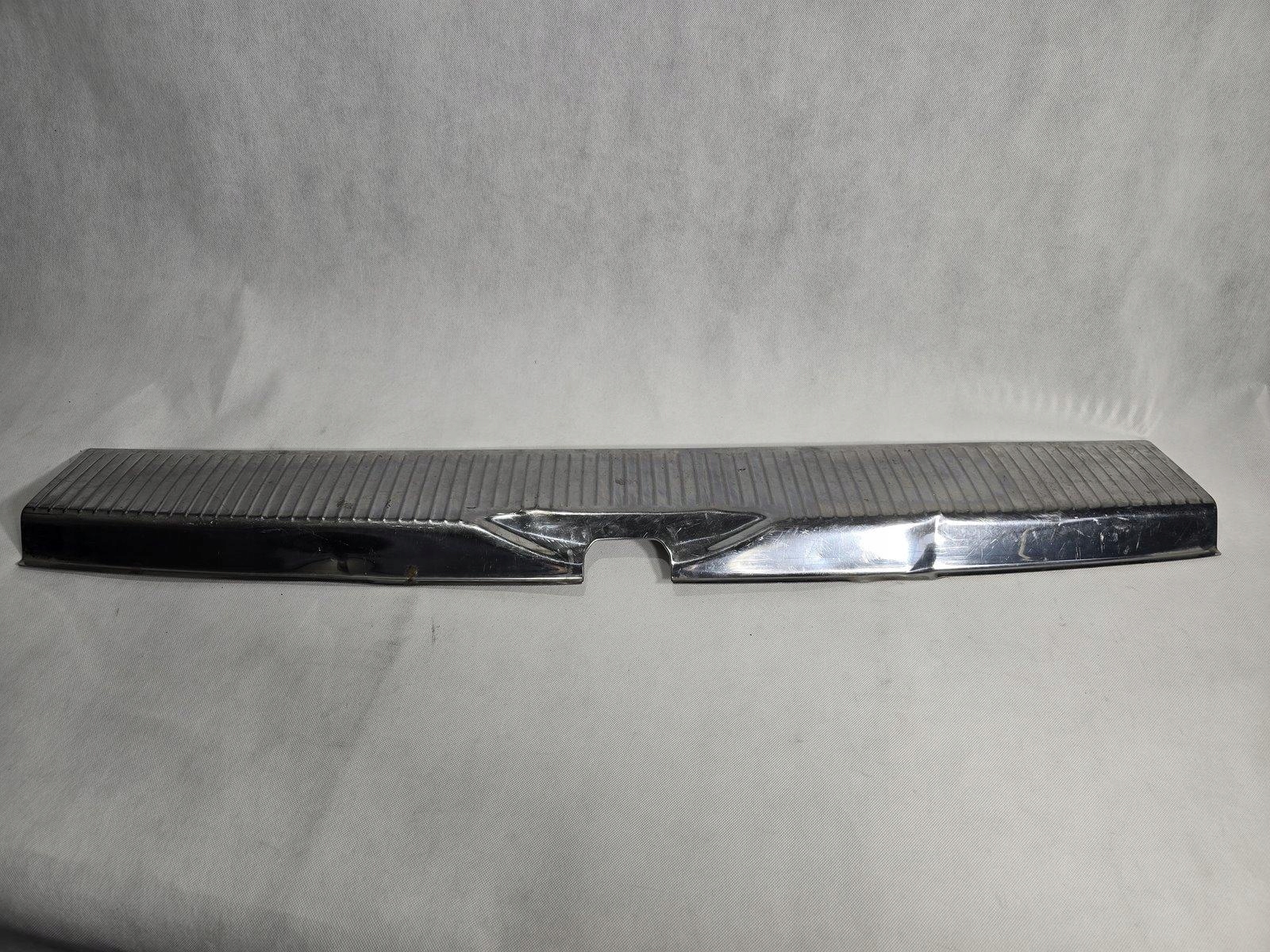 VW TRANSPORTER T5 T6 OSŁONA PASA TYLNEGO TYŁ MASKOWNICA 7H5863459B