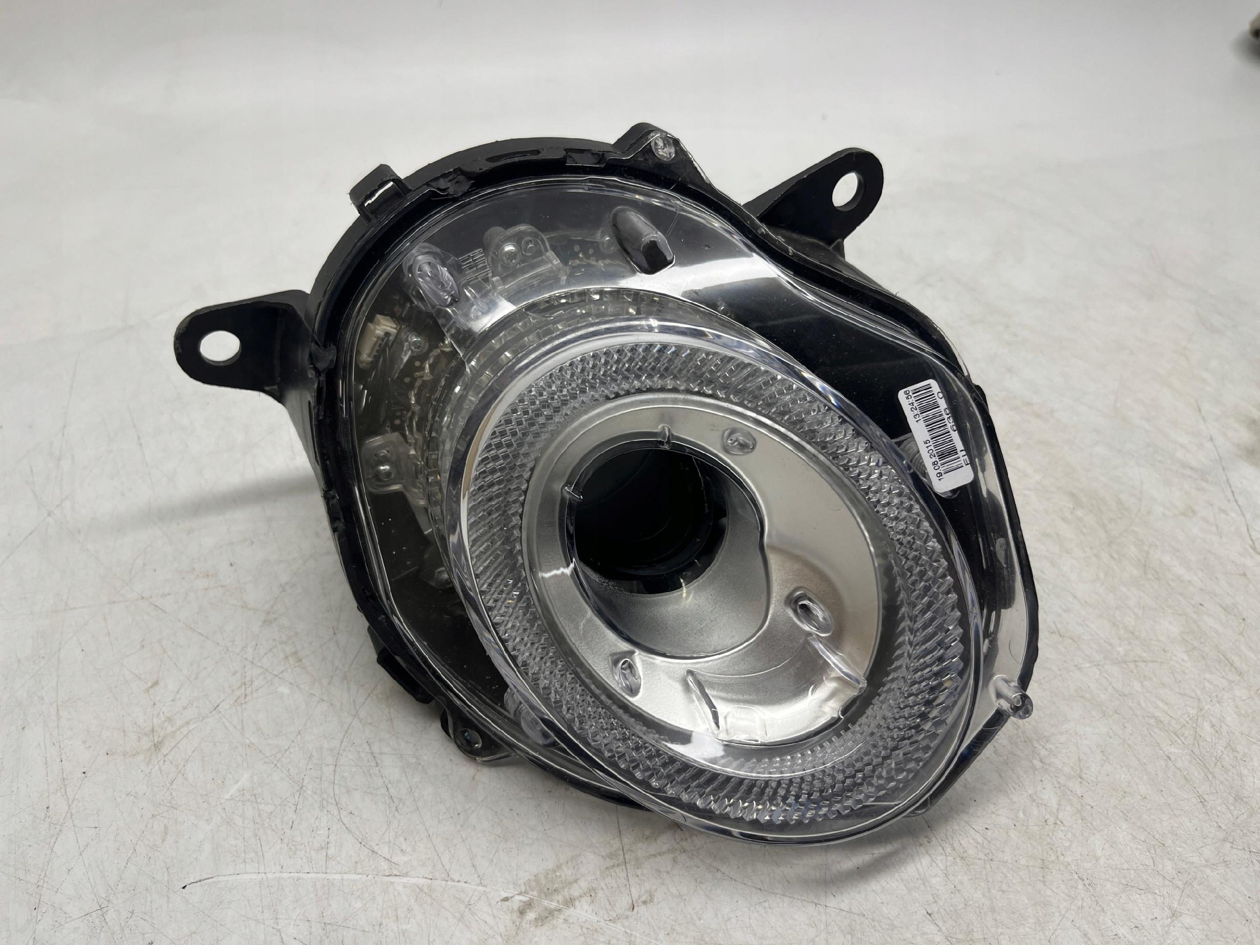BENTLEY BENTAYGA LAMPA LEWA KIERUNKOWSKAZ DRL HALOGEN LED SAE 36A953041A