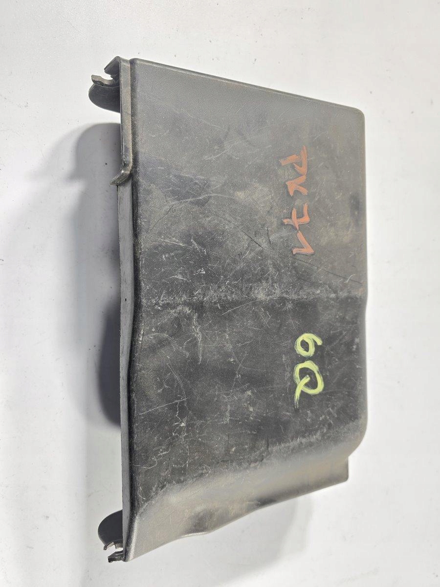 VW POLO IV 9N SEAT IBIZA III SKODA FABIA I POKRYWA AKUMULATORA 6Q0915429D