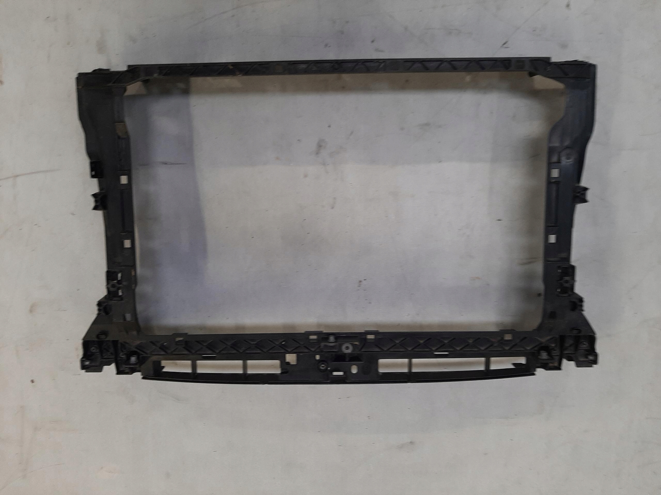 SKODA SUPERB III PAS PRZEDNI WZMOCNIENIE CZOŁOWE 3V0805588C