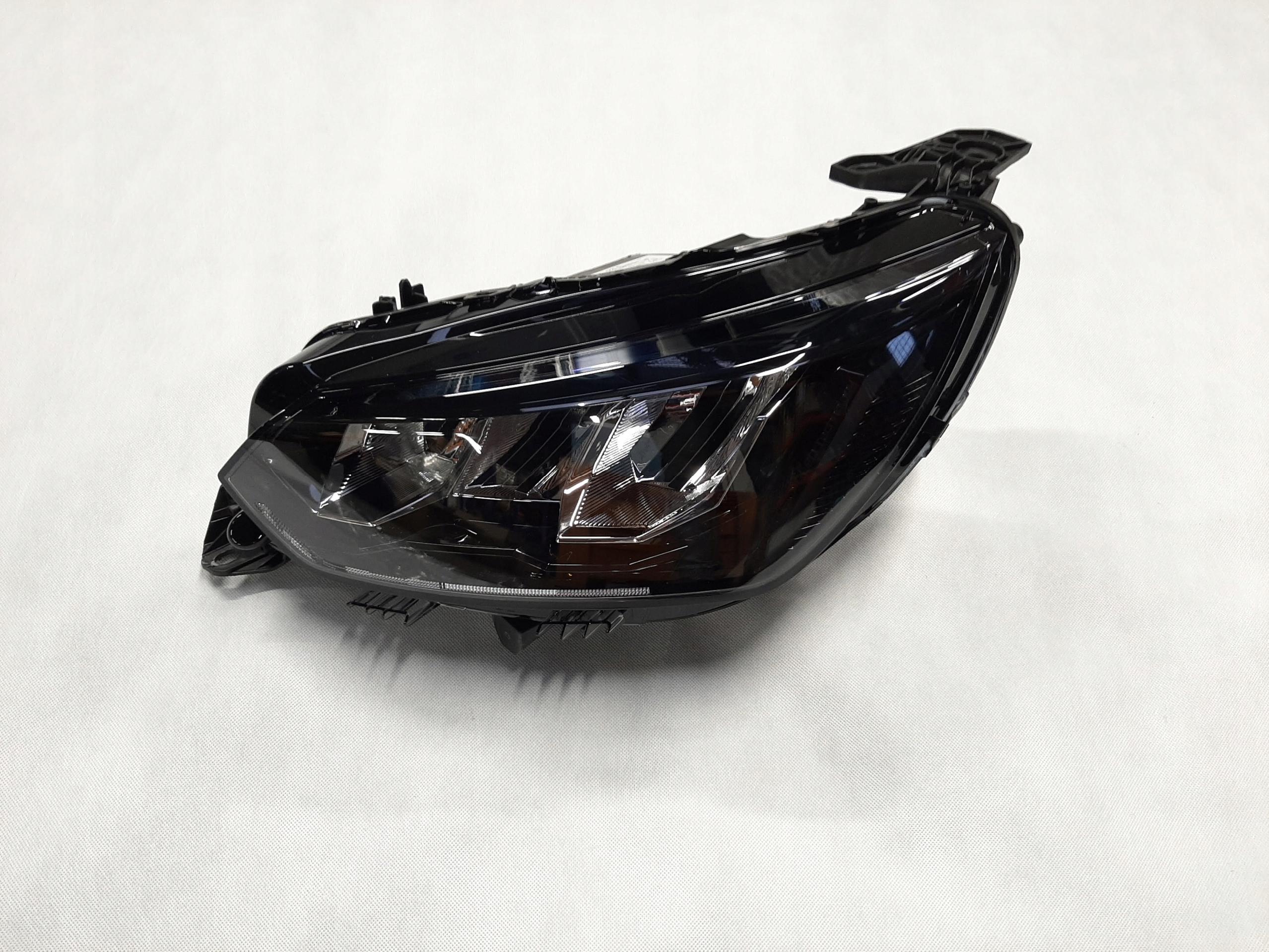 PEUGEOT 208 REFLEKTOR LEWY LAMPA LEWA PRZÓD LED 9833036380