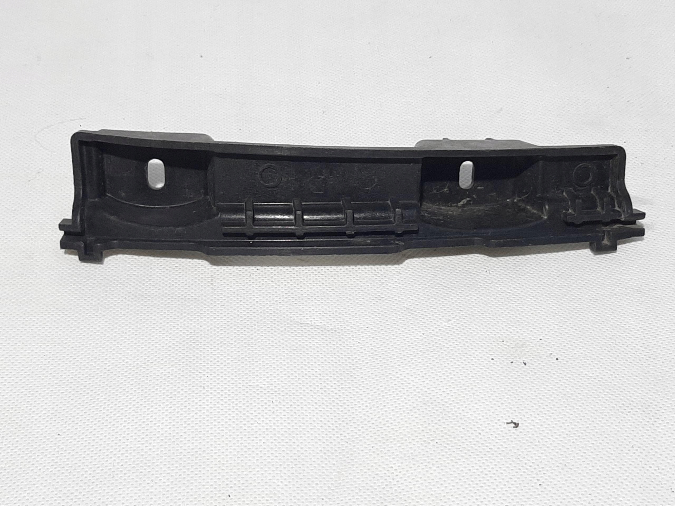 AUDI A8 D4 ŚLIZG MOCOWANIE ZDERZAKA PRAWY TYŁ 4H0807366B