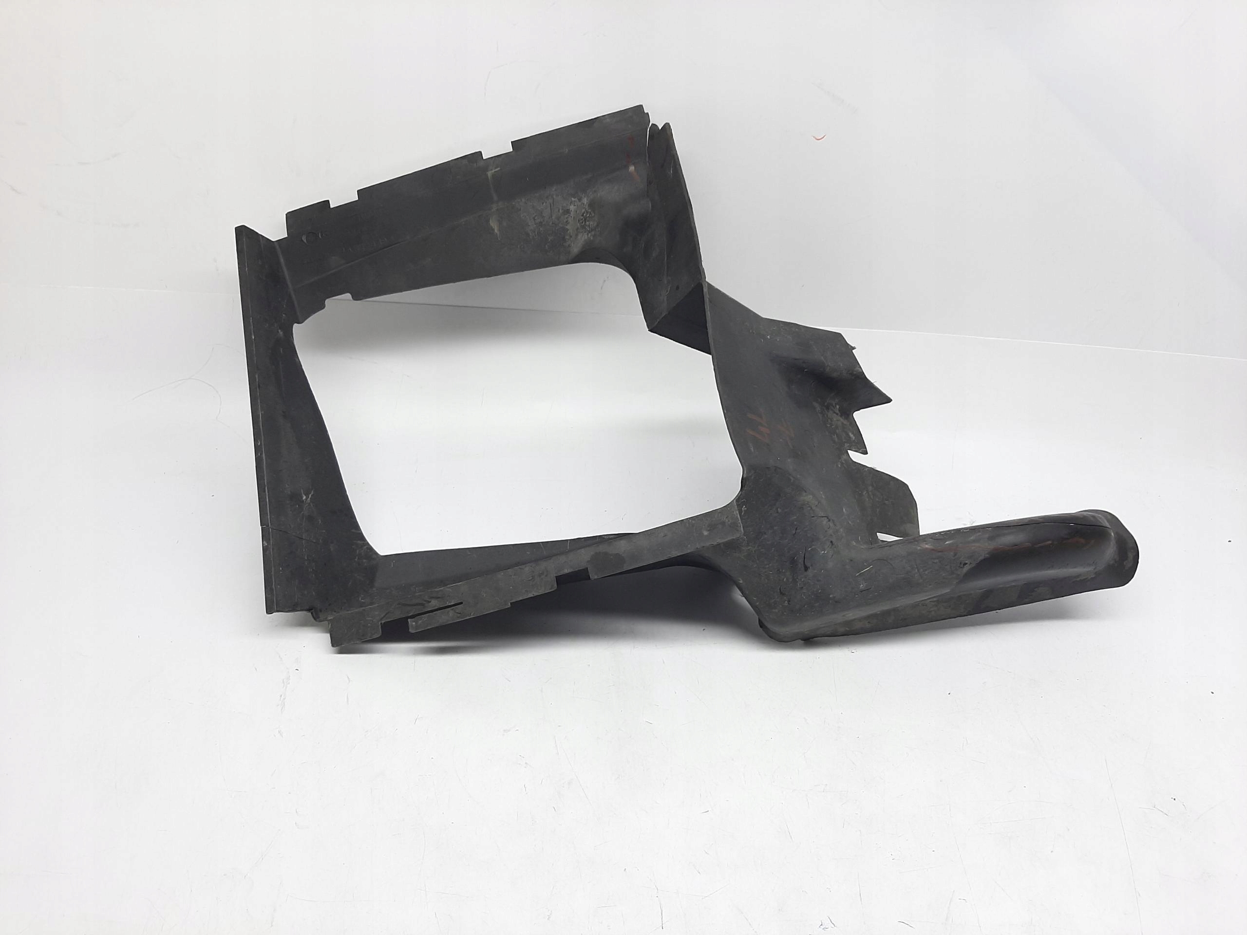 AUDI Q7 4L KIEROWNICA POWIETRZA LEWA 4L0117335