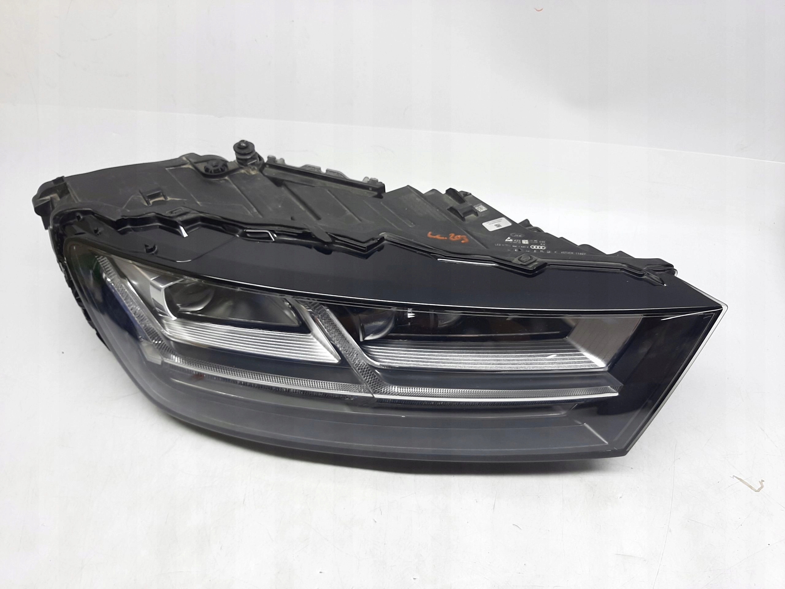 AUDI Q7 4M LAMPA REFLEKTOR PRAWY PRZÓD PRZEDNI MATRIX 4M0941036