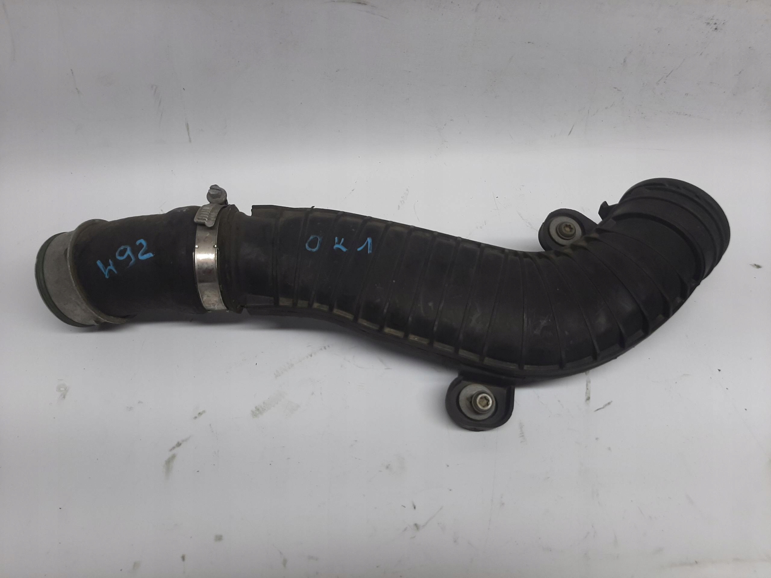 VW GOLF VI AUDI A3 8P Q3 8U 2.0 TFSI WĄŻ PRZEWÓD INTERCOOLERA 1K0145828F