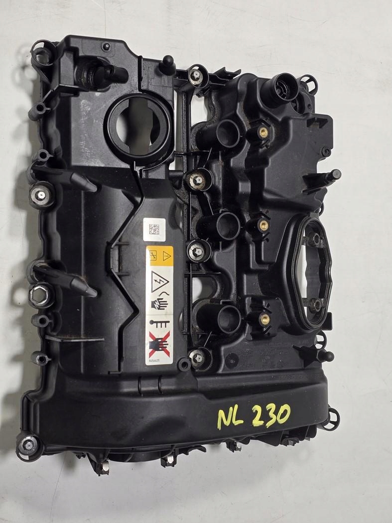 BMW F20 F21 F22 F30 F48 MINI ONE F55 F56 POKRYWA ZAWORÓW 7611277 8678432