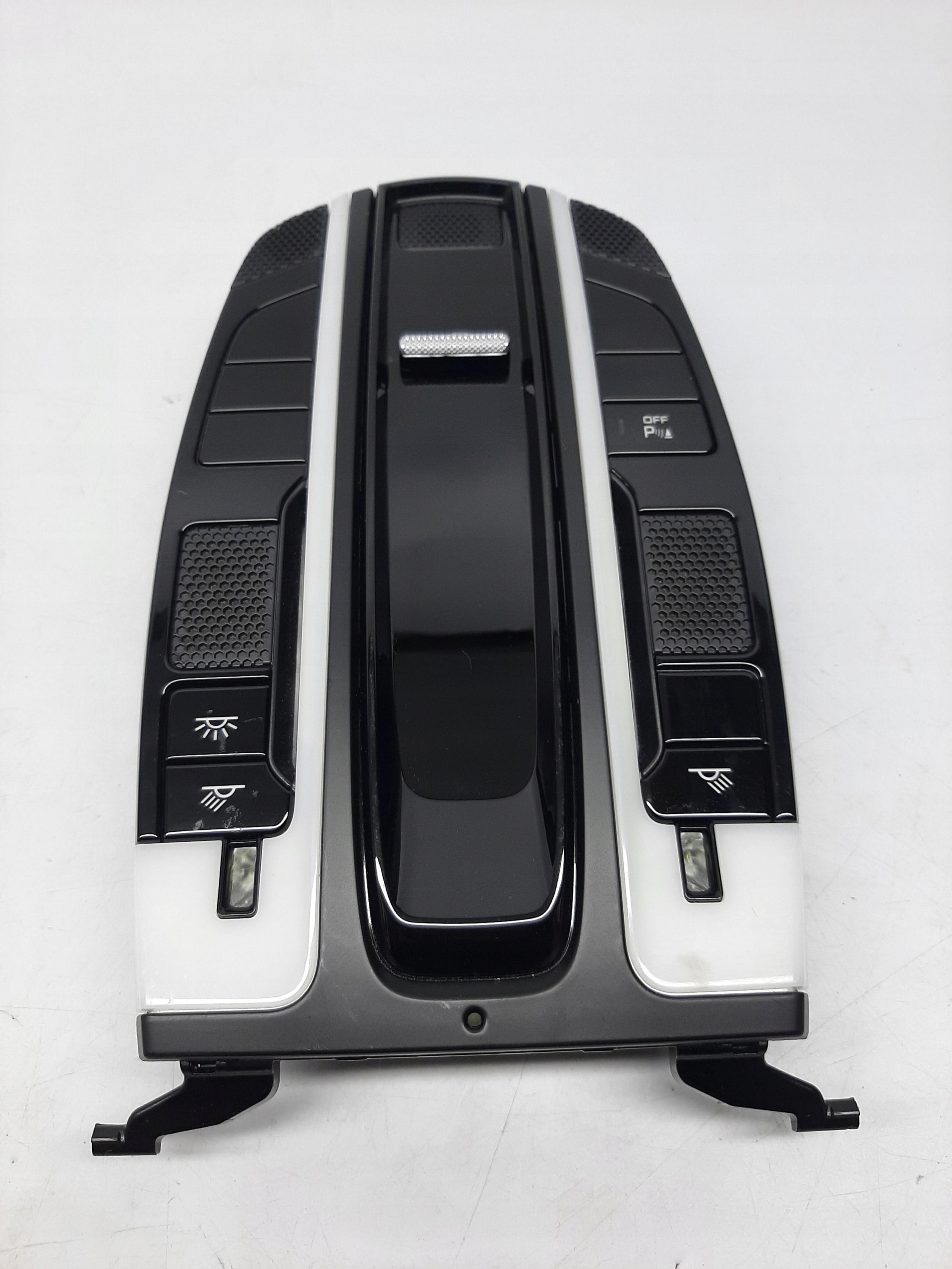 PORSCHE CAYENNE 9Y LAMPKA PODSUFITKI 9Y0947135QB