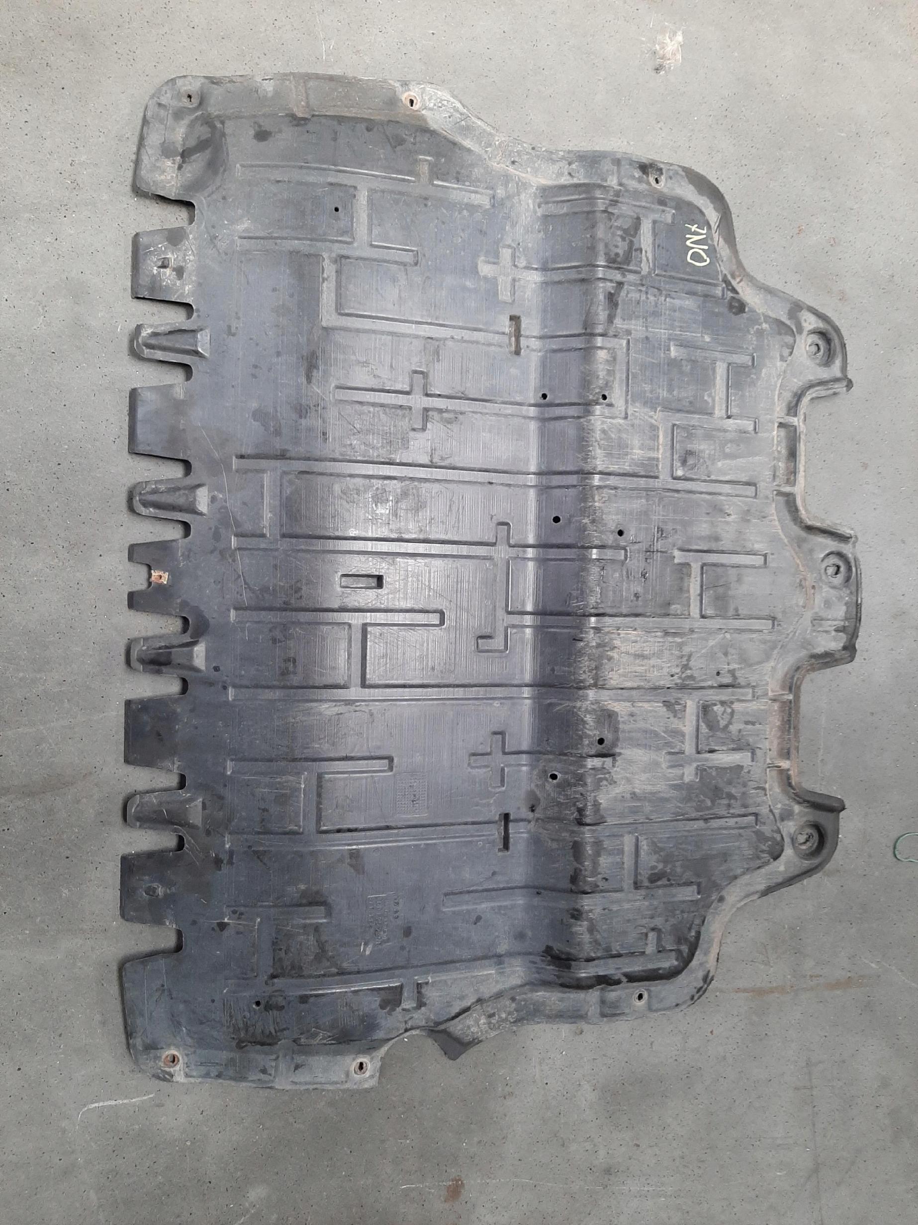 VW SHARAN 7N OSŁONA DOLNA SILNIKA POD SILNIK 7N0825235B