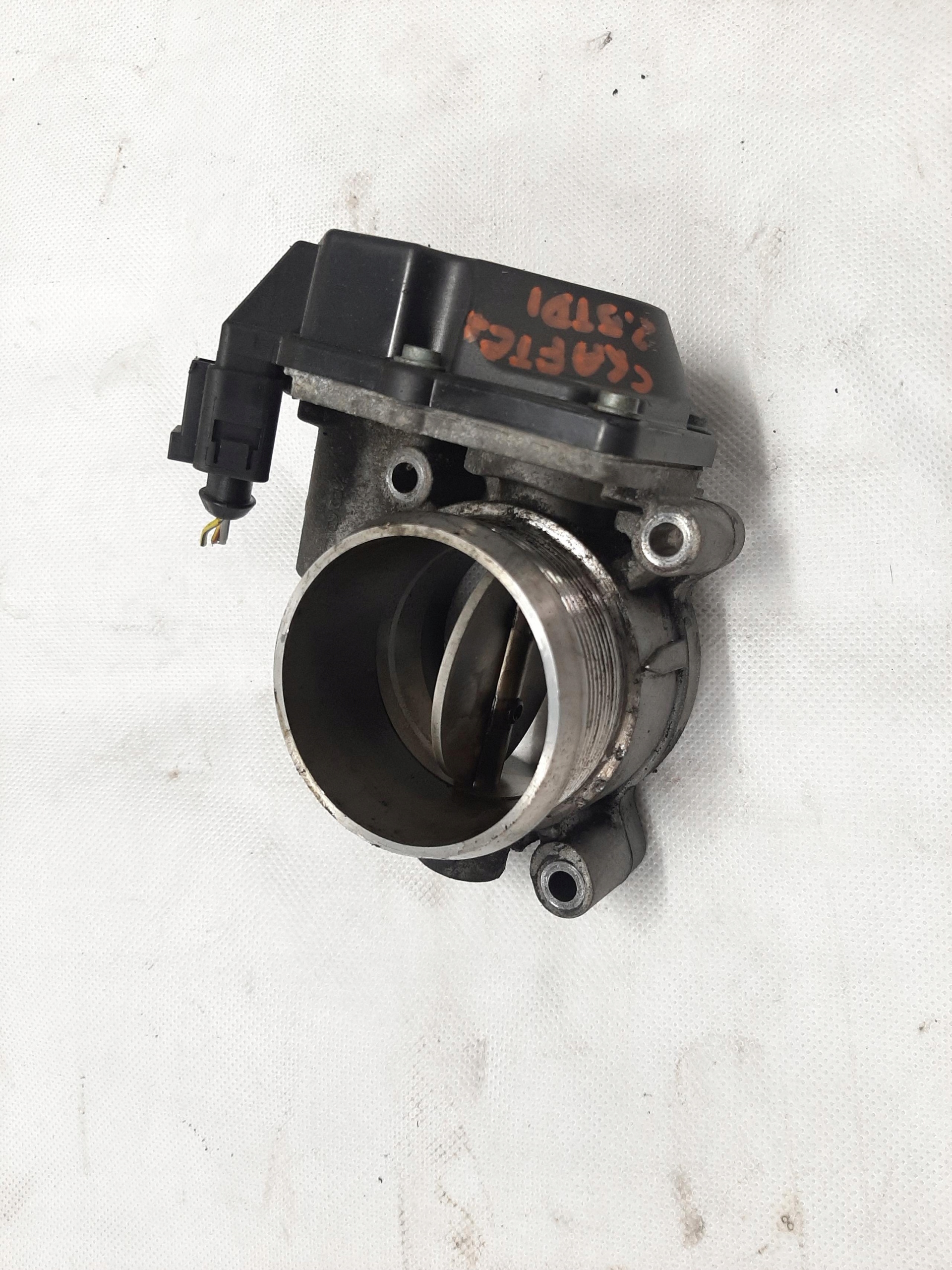 VW CRAFTER 2E 2.5 TDI PRZEPUSTNICA CEB 076218063A