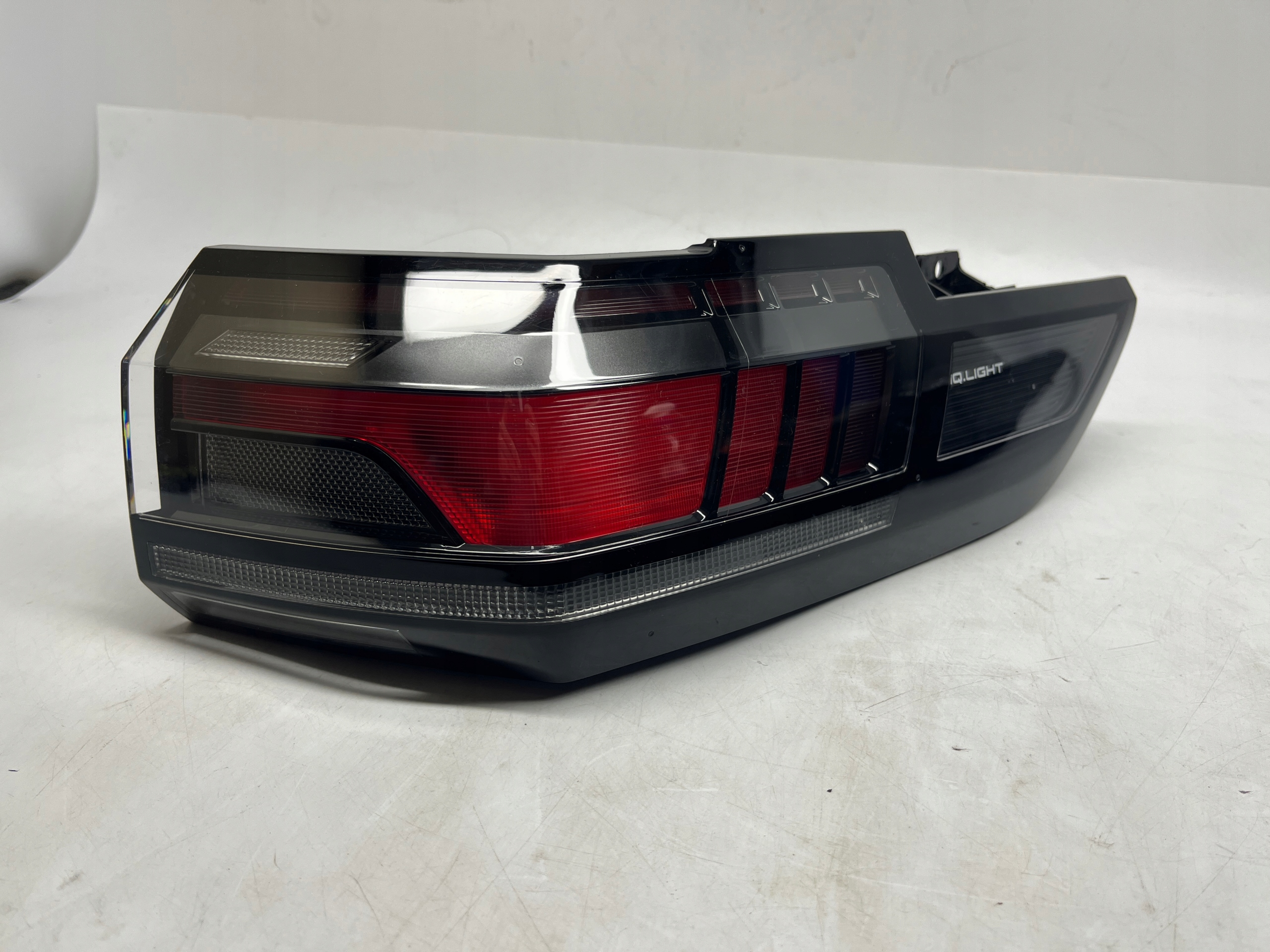 VW ID BUZZ IQ.LIGHT Lampa Reflektor Projektor LED Prawy Tył 1T3945208C