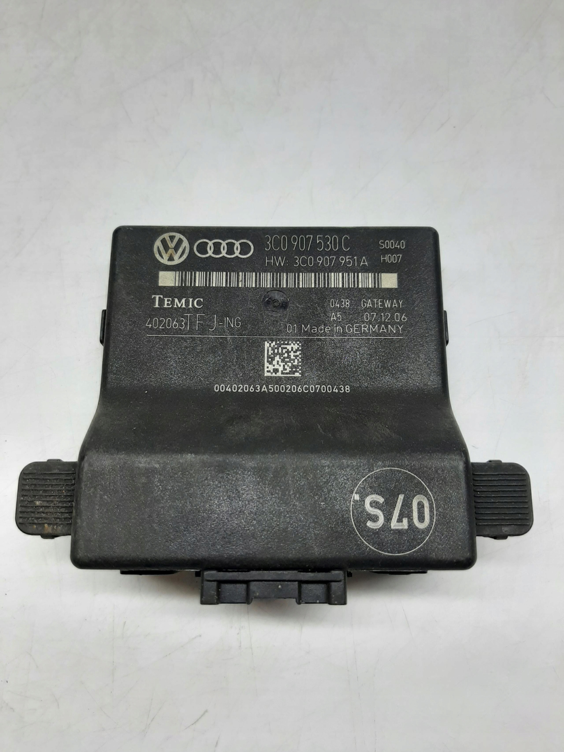 VW PASSAT B6 GOLF V MODUŁ INTERFACE GATEWAY 3C0907530C 3C0907951A