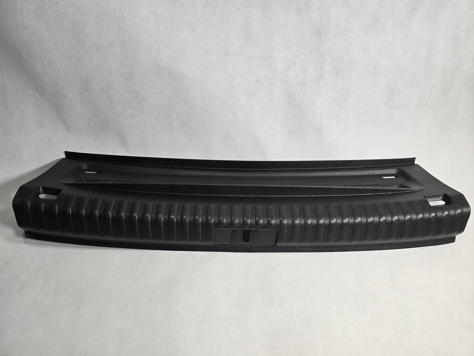 VW TIGUAN I 5N OSŁONA PASA TYLNEGO TYŁ MASKOWNICA 5N0863459