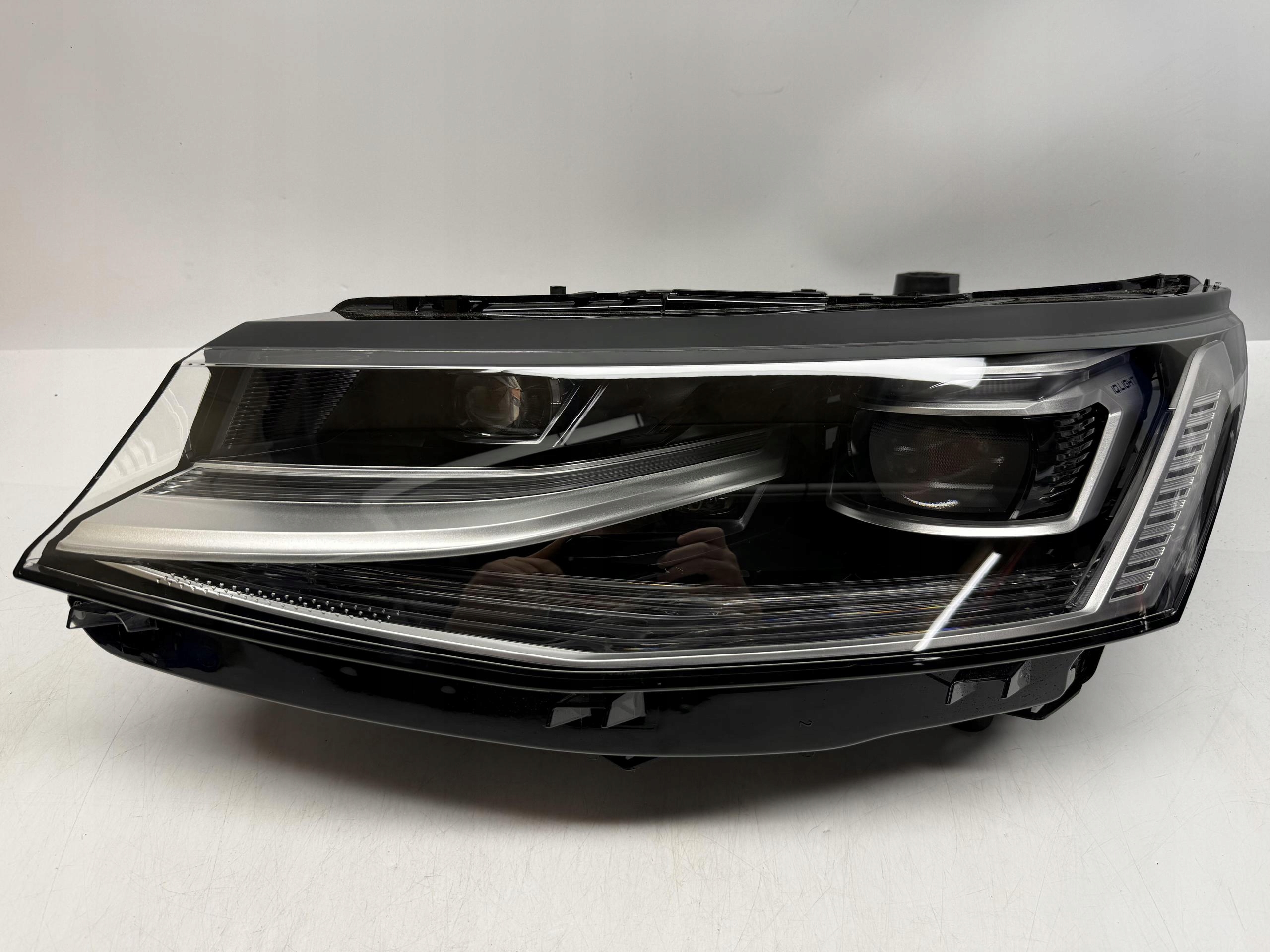 VW TRANSPORTER T7 REFLEKTOR LAMPA LEWY LEWA PRZÓD FULL LED 7T1941081A