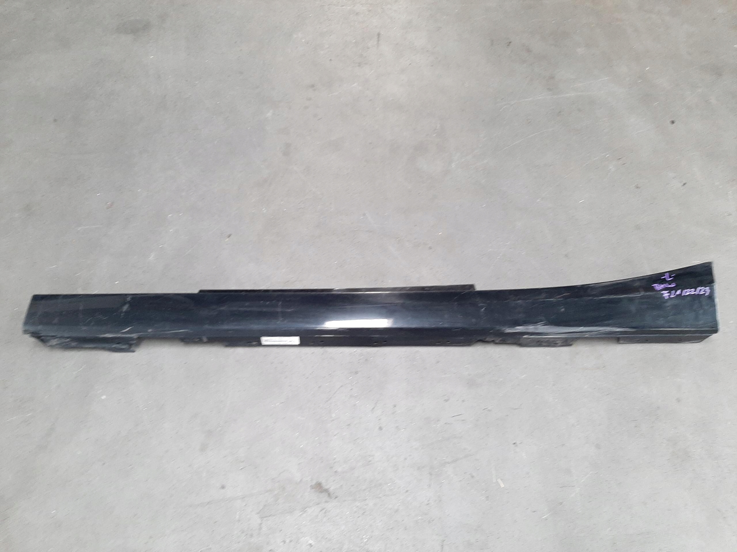 BMW 1 F21 LISTWA NAKŁADKA PROGOWA LEWA 7288395