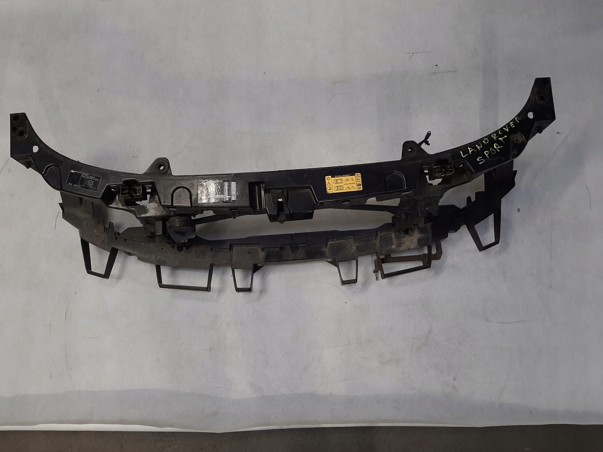 RANGE ROVER SPORT L320 WZMOCNIENIE CZOŁOWE PAS PRZEDNI DPN500041