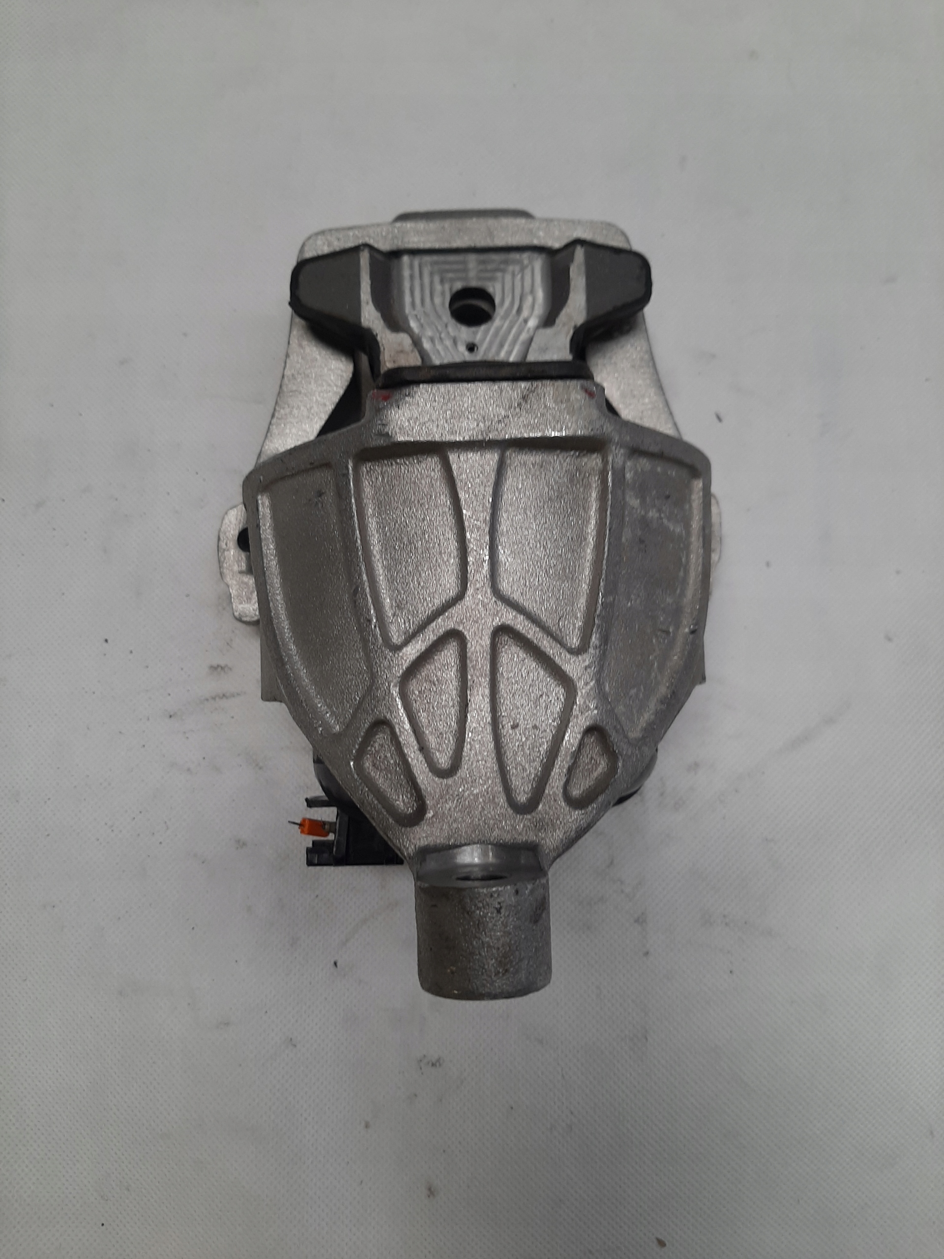 Poduszka Silnika Audi A4 B9 A5 8W0199372