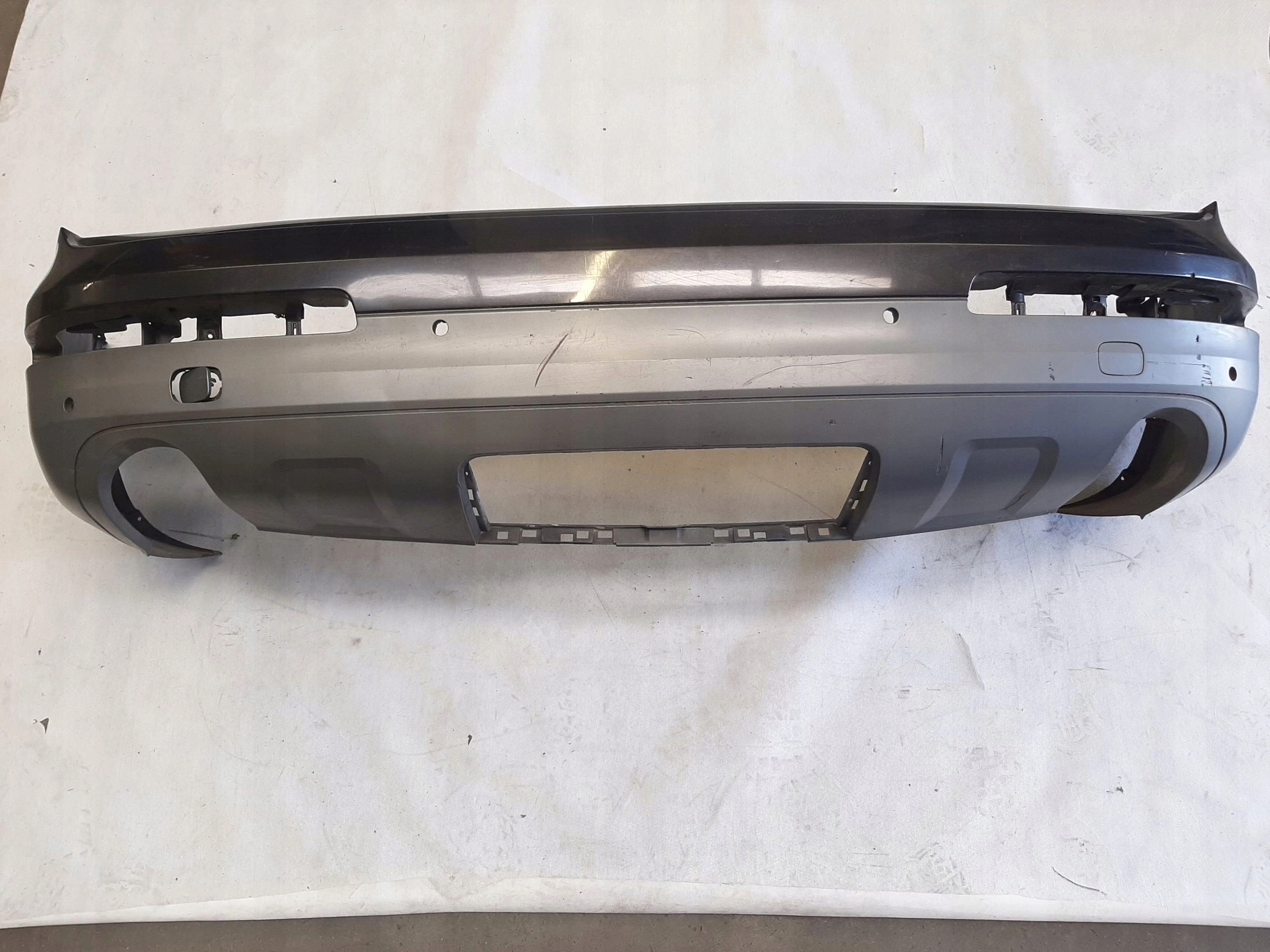 AUDI Q7 4L ZDERZAK TYLNY 4L0807521F