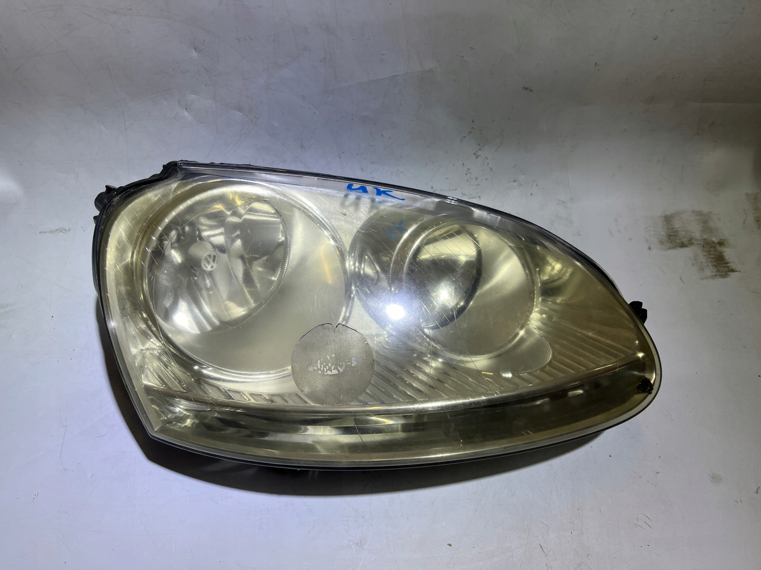 VOLKSWAGEN GOLF V REFLEKTOR PRZÓD PRZEDNIA PRAWA ANGLIK 1K6941006Q