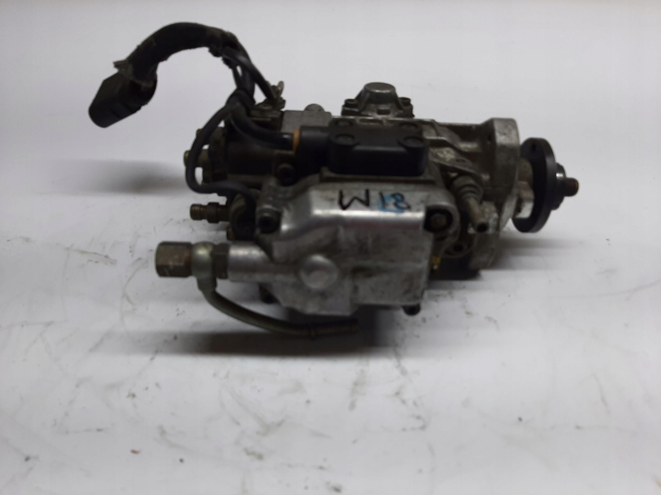 VW GOLF IV POMPA WTRYSKOWA 1.9 TDI 038130107D 0460404977
