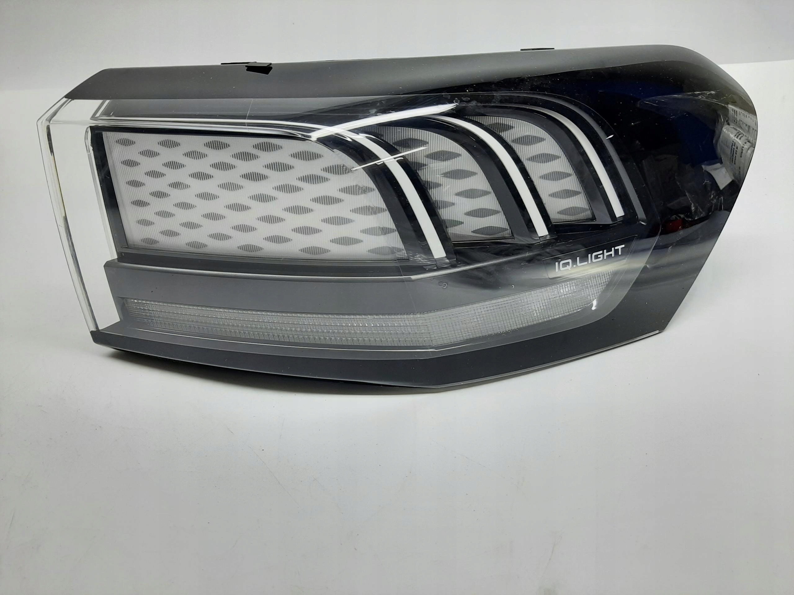 VW ID7 ID.7 LAMPA PRAWA TYLNA TYŁ IQ LIGHT LED 14B945208A