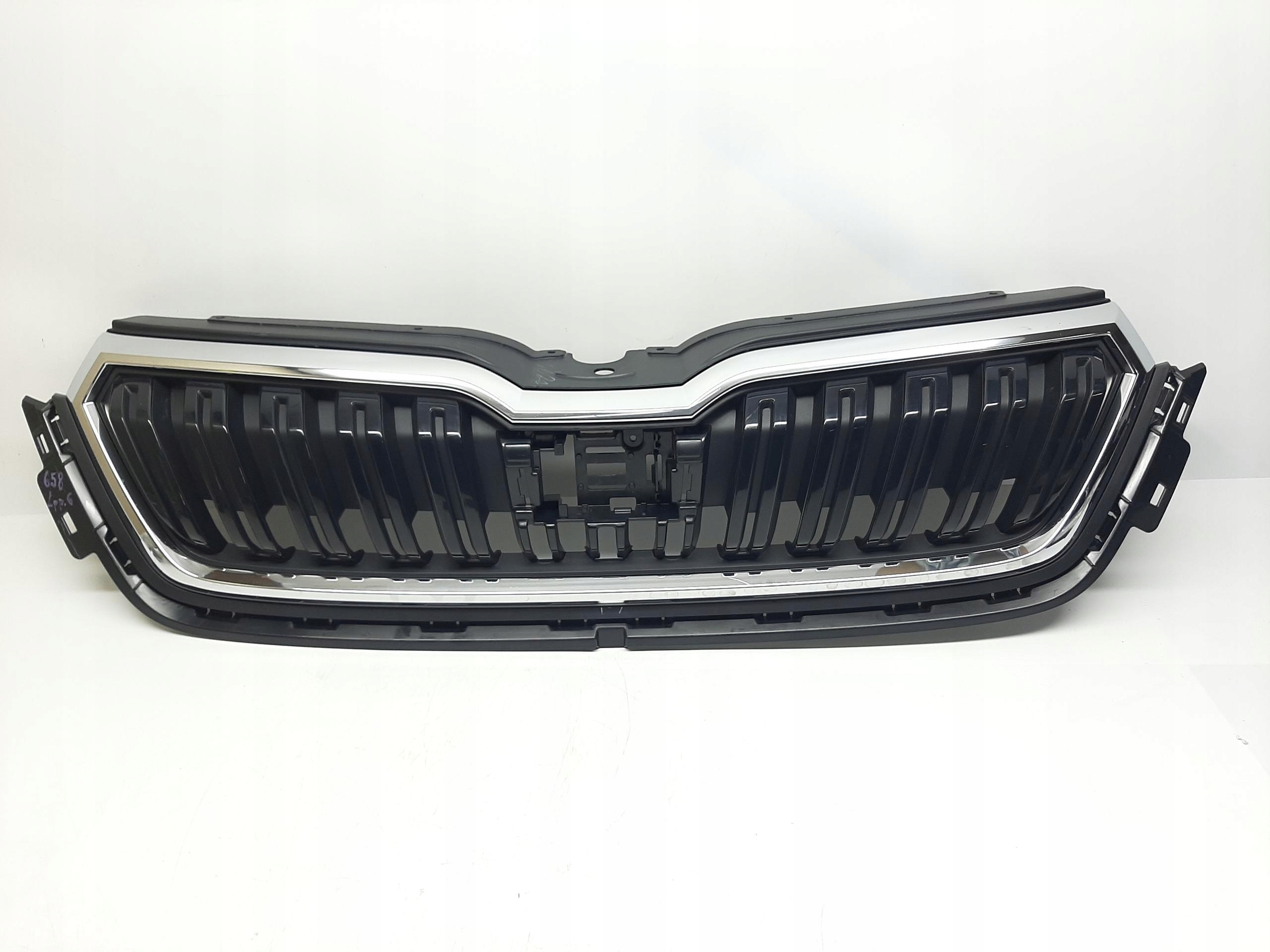 SKODA KAMIQ ATRAPA CHŁODNICY GRILL 658853653A